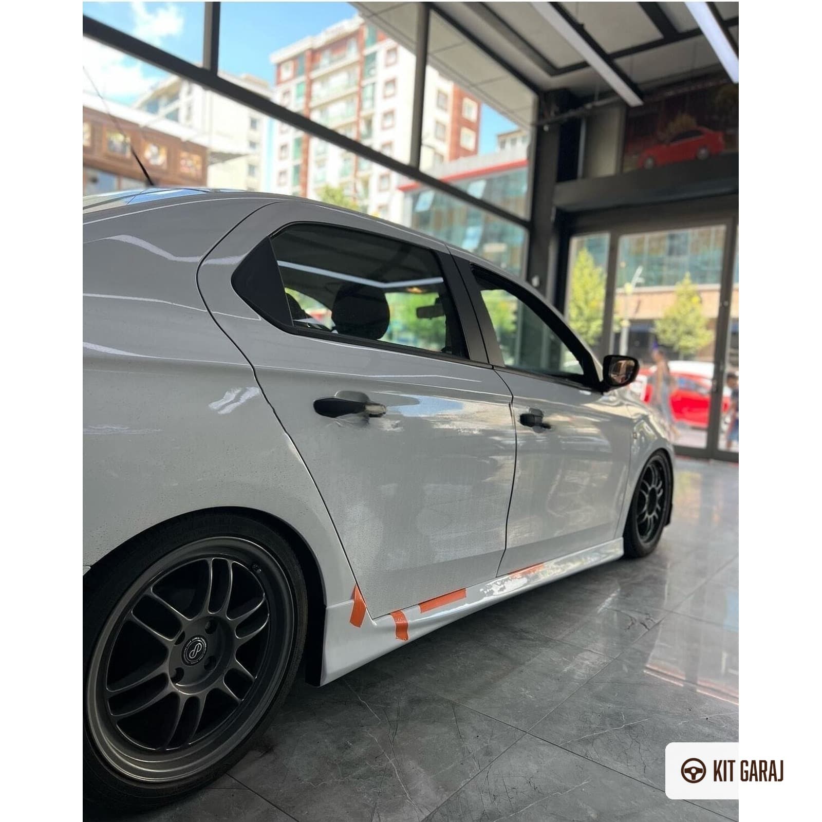 Peugeot 301 Makyajlı Body Kit Seti Plastik (4/7)