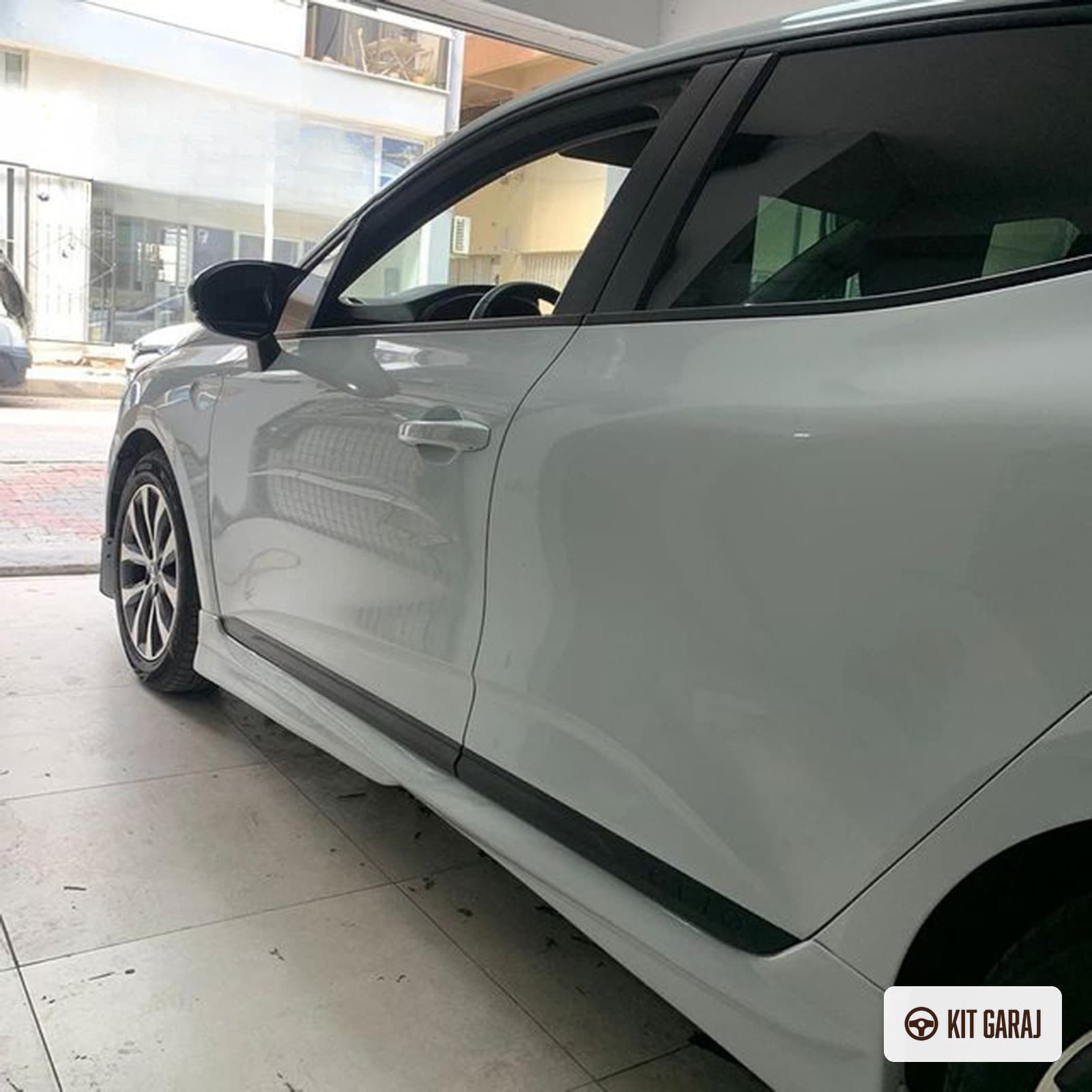 Renault Clio Body Kit (Plastik) Boyasız (4/6)