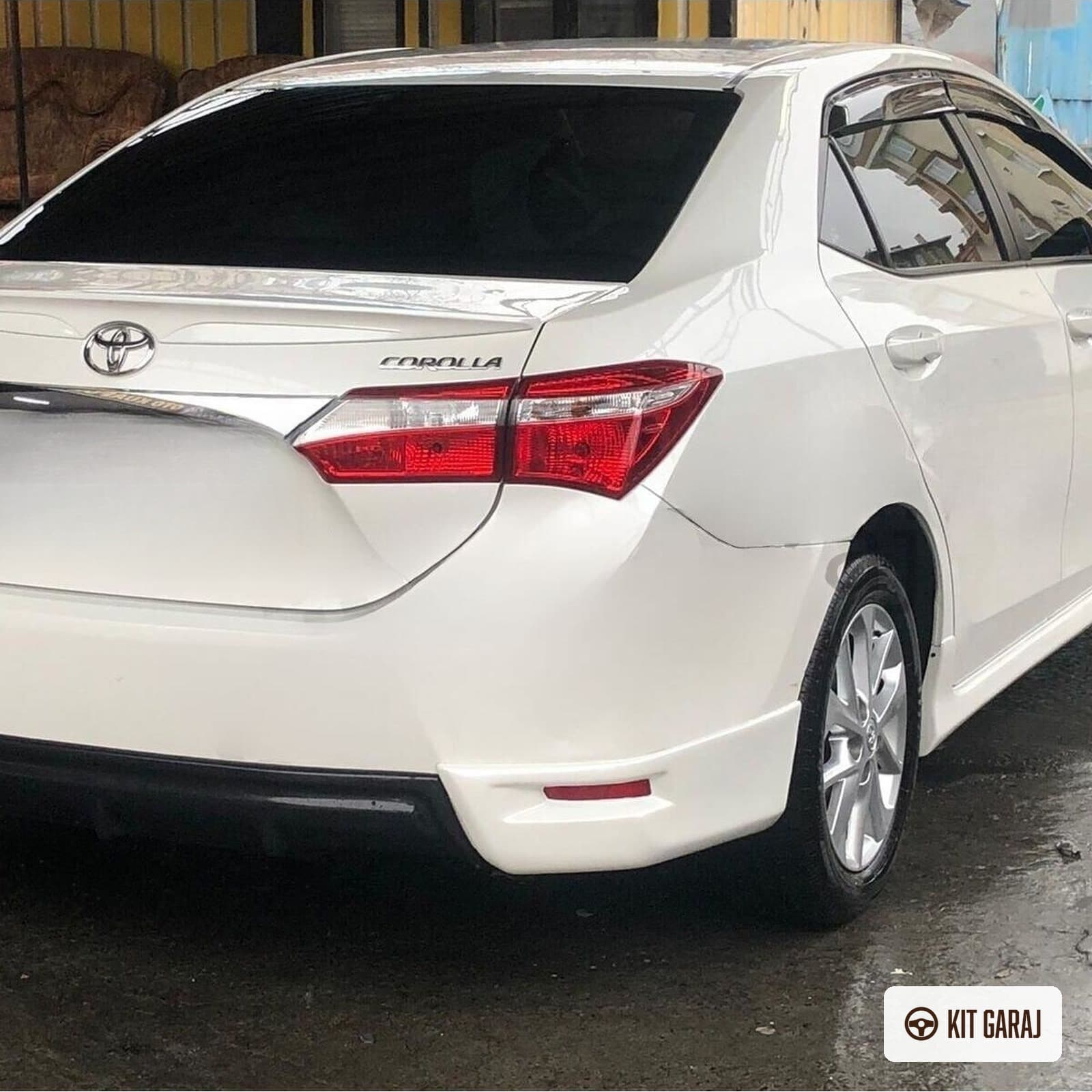 Toyota Corolla Body Kit (Plastik) Boyasız
