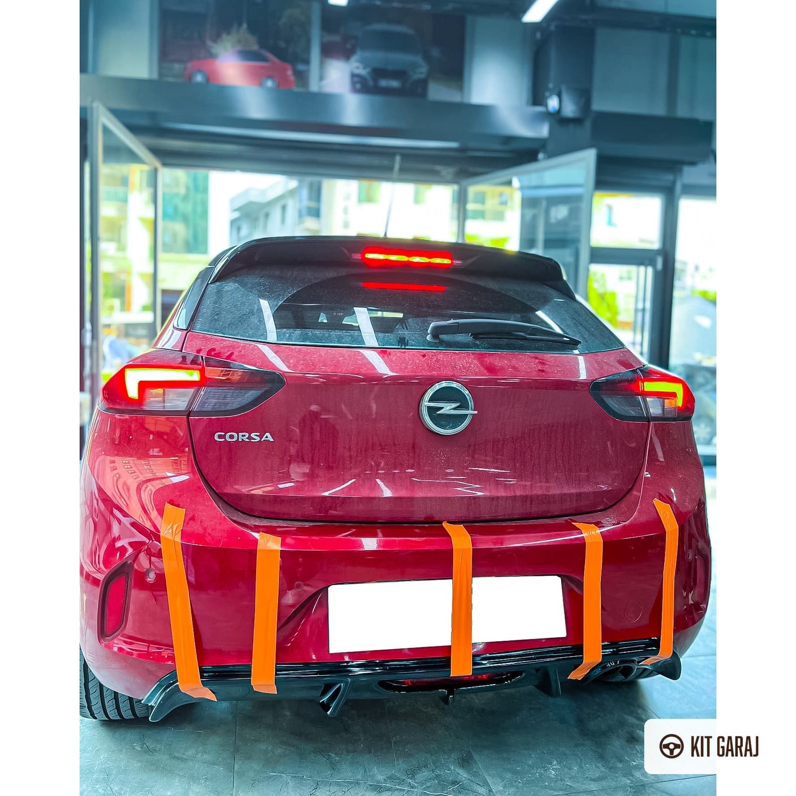 Opel Corsa Parlak Siyah Difüzör (Plastik) Boyalı