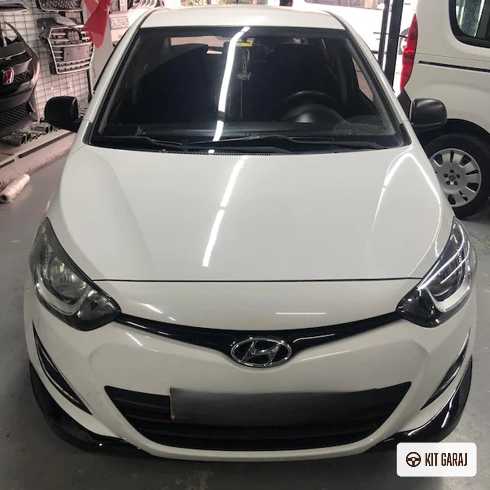 Hyundai i20 2009-2013 Ön Flap (Plastik) Boyasız
