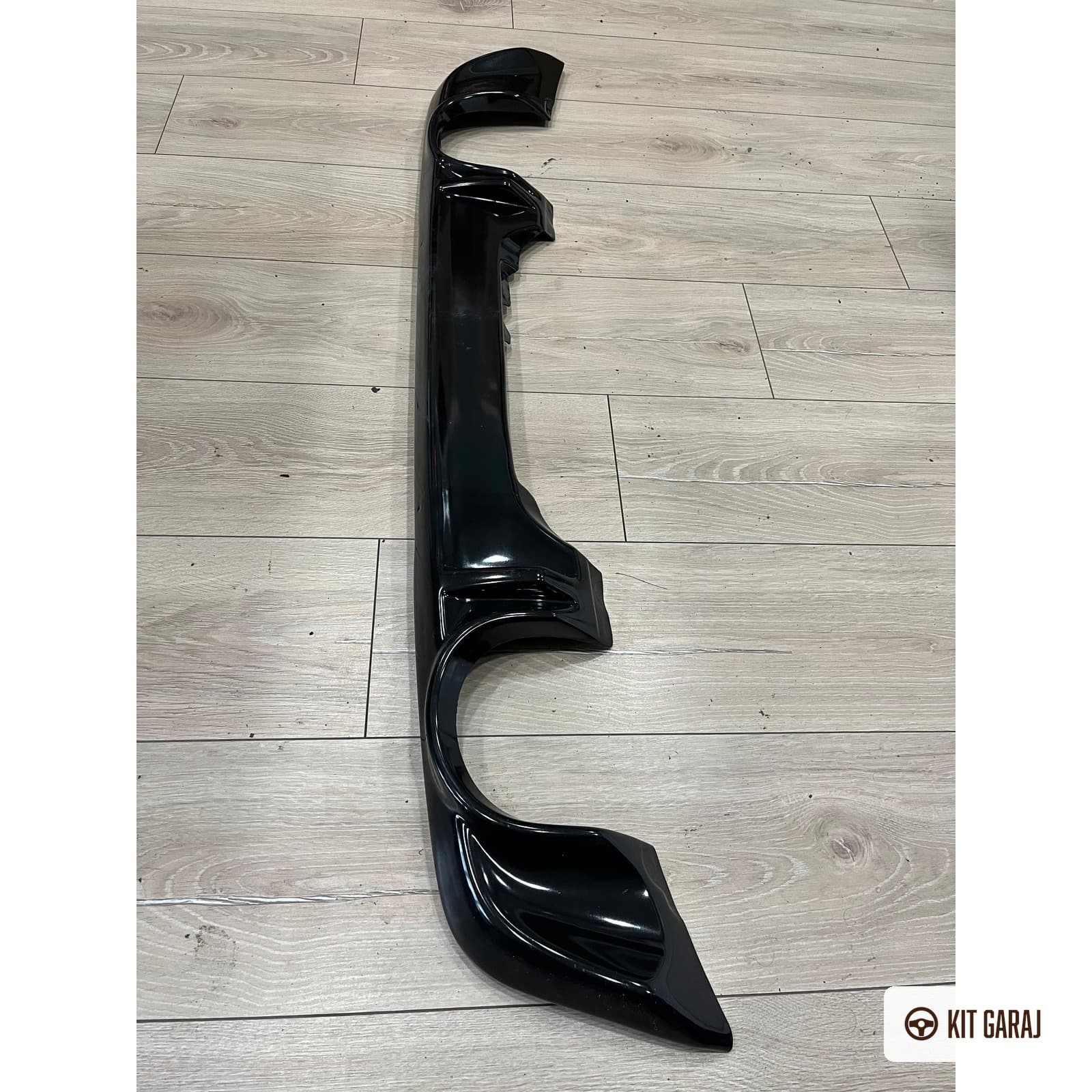 Renault Clio 2018-2025 Piano Black Difüzör (Plastik) Boyalı (4/4)