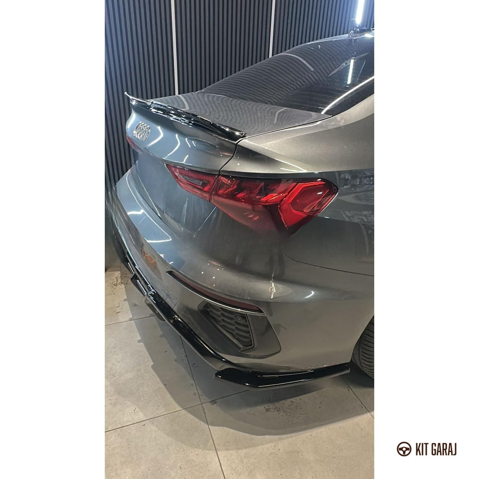 Audi A3 S3/S-Line 2020-2024 Sedan Spoiler (Plastik) Piano Black Boyalı
