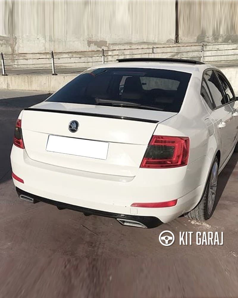Skoda Octavia Piano Black Difüzör (Plastik) Boyalı