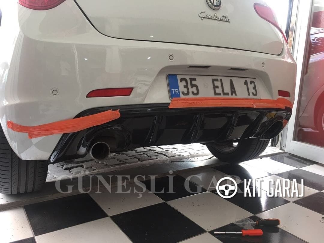 Alfa Romeo Giulietta Çift Çıkış Piano Black Difüzör (Plastik) Boyalı (4/8)