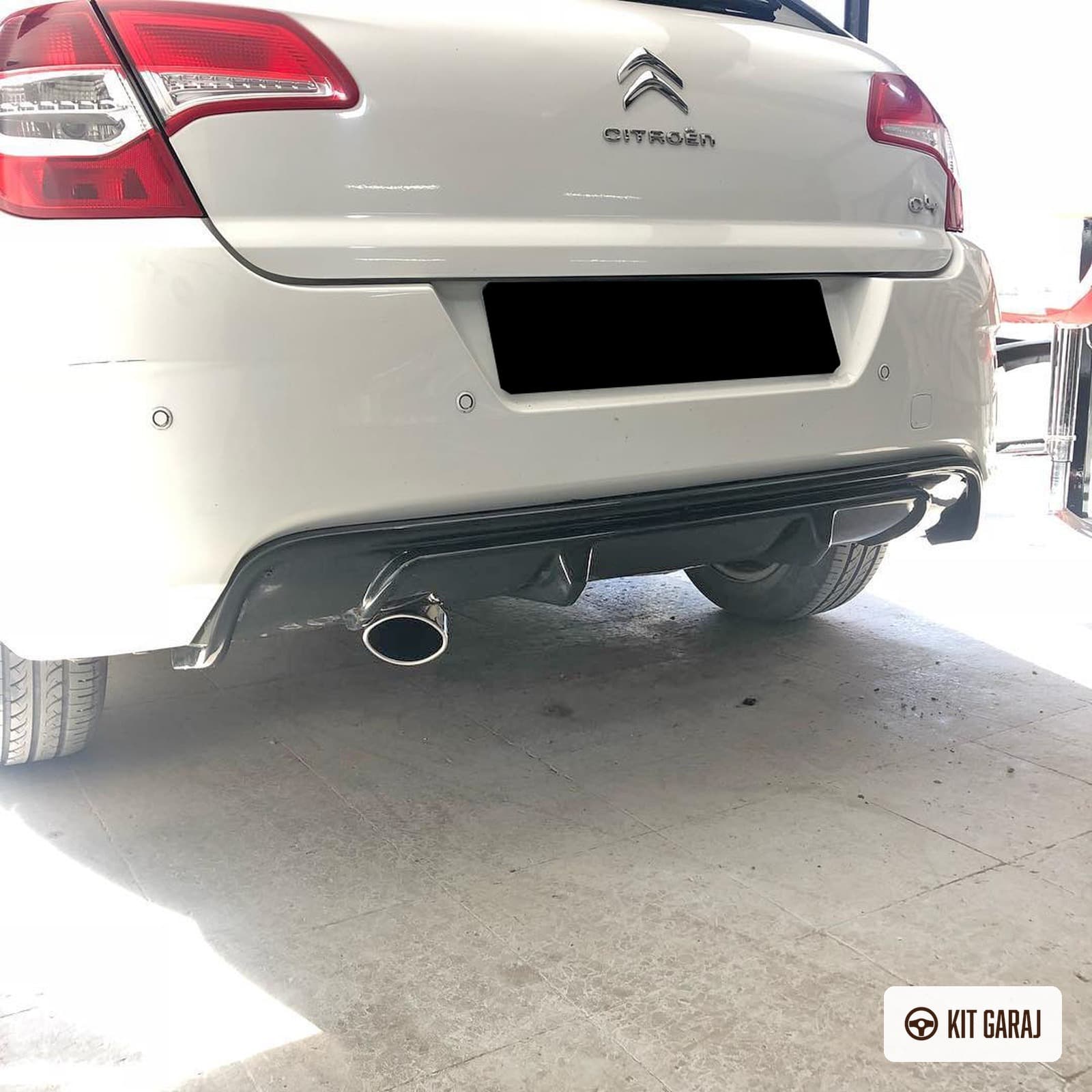 Citroën C4 2011-2017 Parlak Siyah Difüzör (Plastik) Boyalı (3/5)