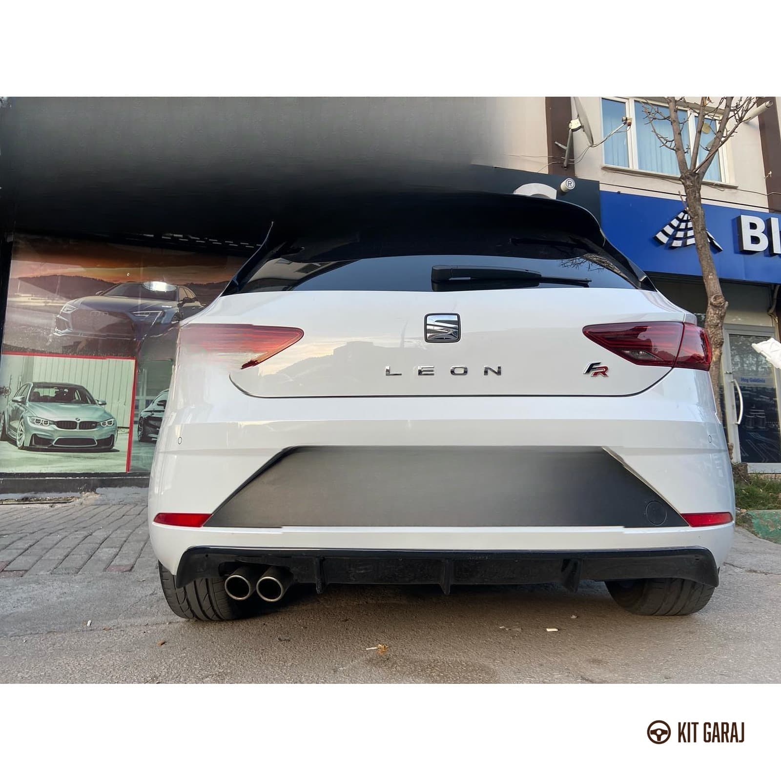 Seat Leon Mk3 2017-2020 FR Piano Black Difüzör (Plastik) Boyalı (7/8)