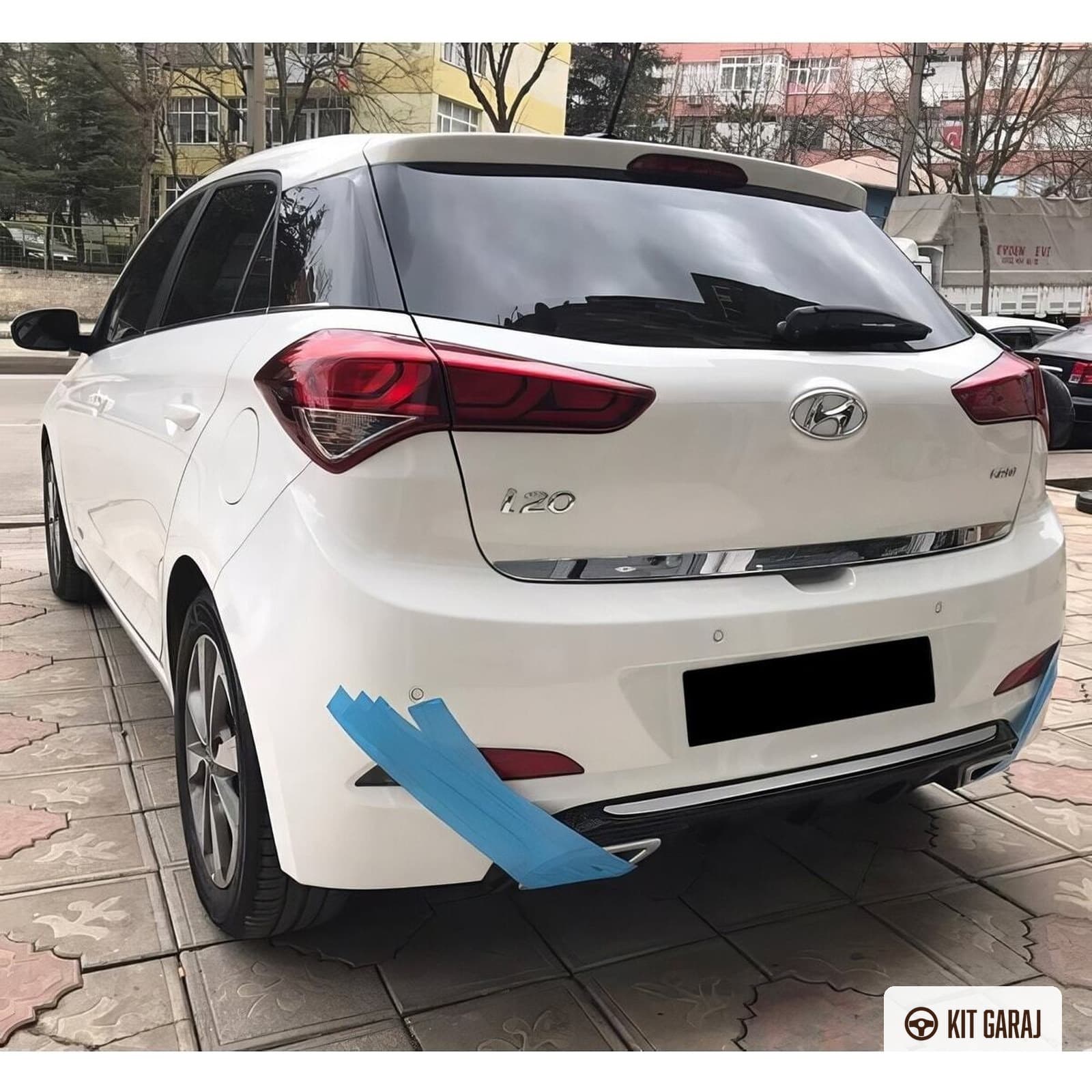 Hyundai i20 2015-2017 Egzoz Görünümlü Parlak Siyah Difüzör (Plastik) Boyalı (3/6)