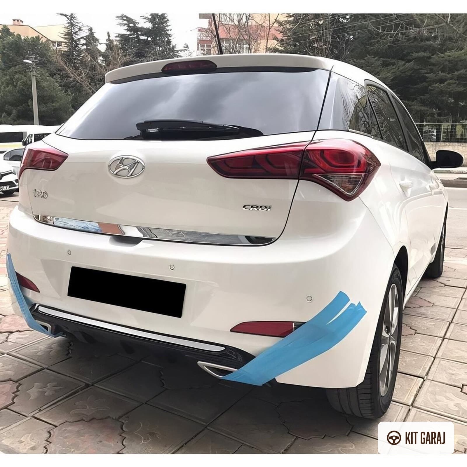 Hyundai i20 2015-2017 Egzoz Görünümlü Parlak Siyah Difüzör (Plastik) Boyalı (4/6)