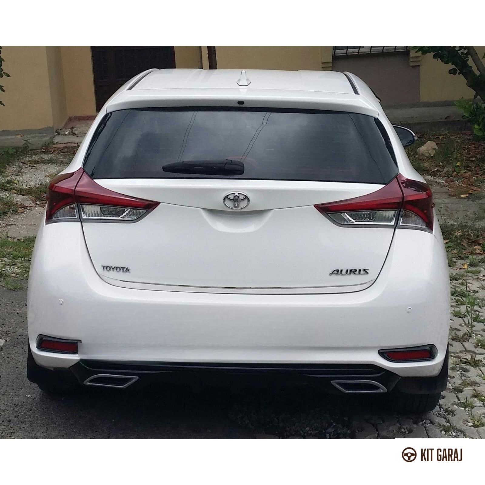 Toyota Auris Difüzör (Plastik) Boyasız