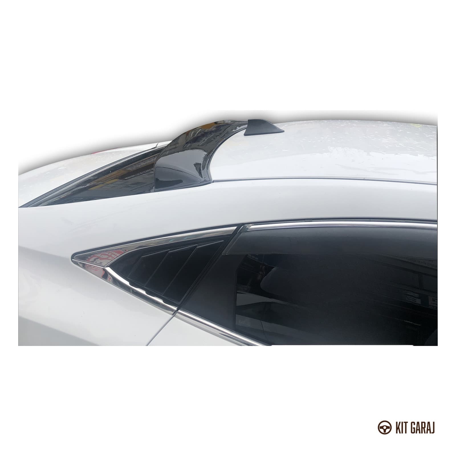 Honda Civic FC5 2016-2021 Piano Black Cam Üstü Spoiler (Plastik) Boyalı