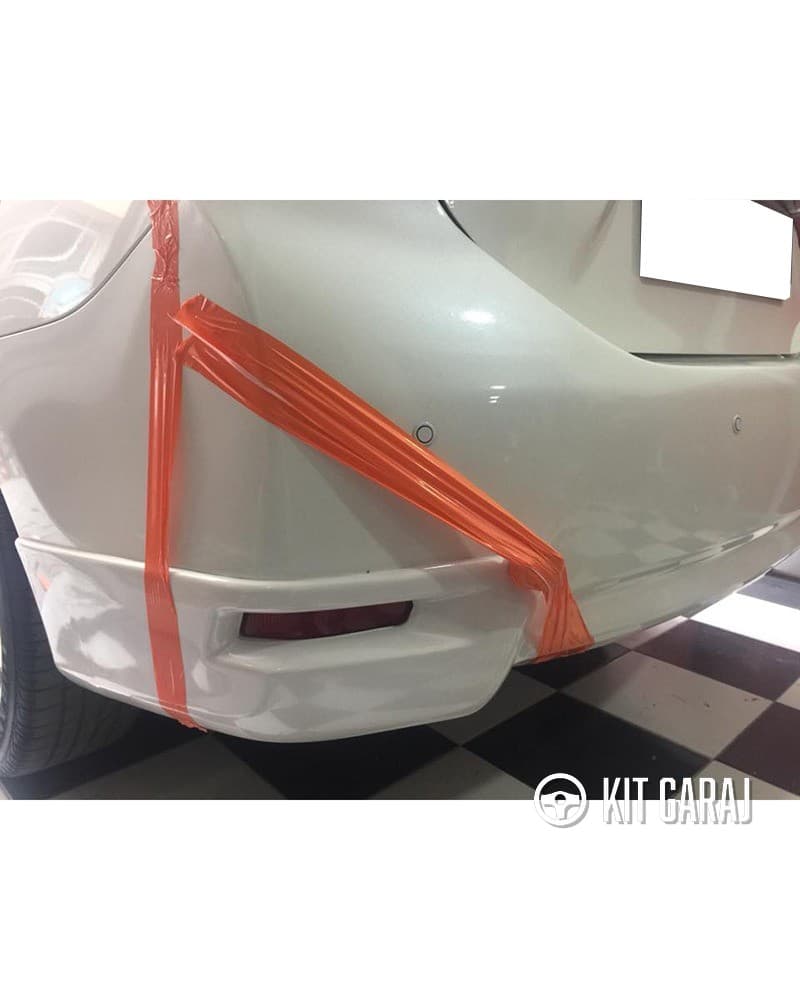 Toyota Corolla Arka Flap + Orta Difüzör (Plastik) Boyasız (6/8)