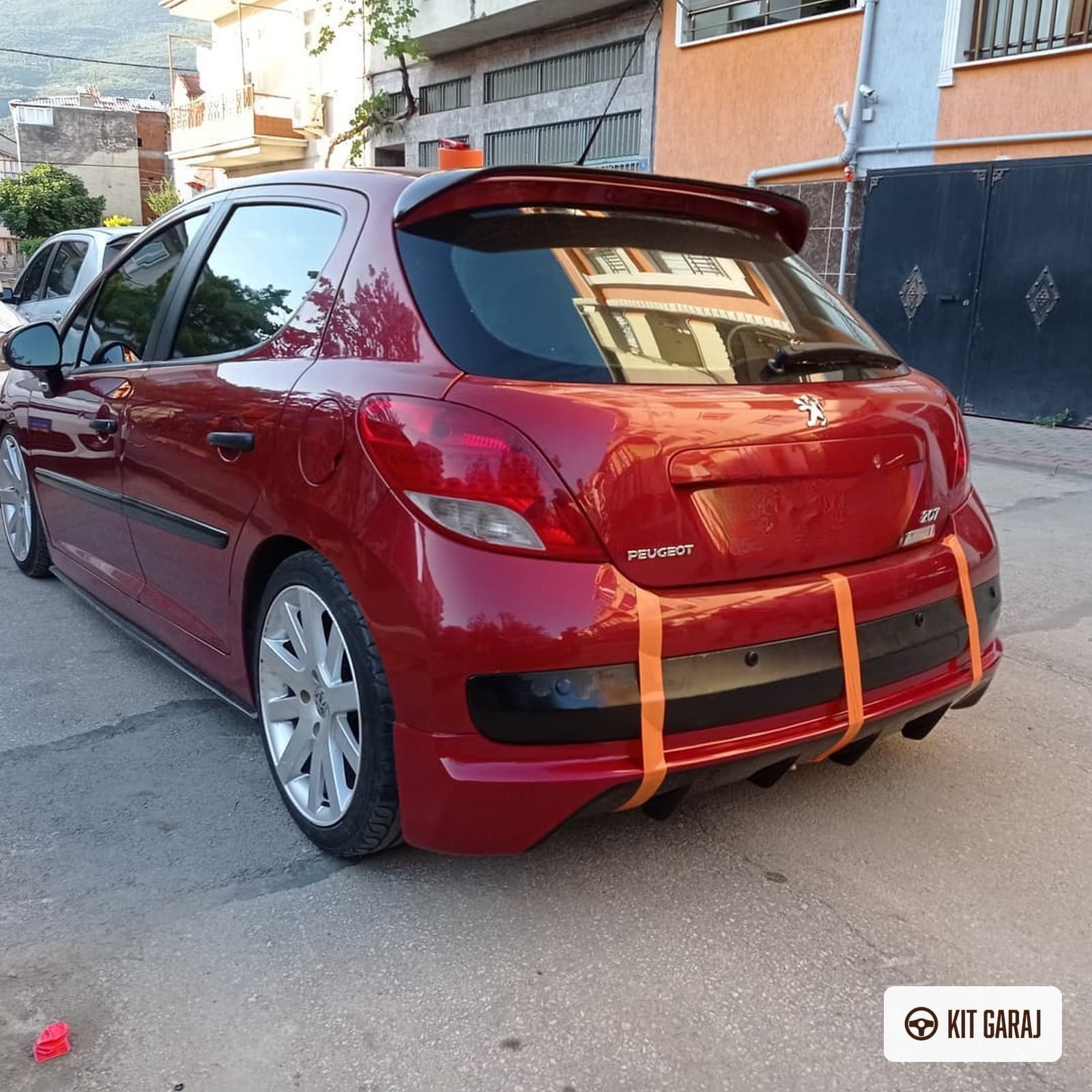 Peugeot 207 Piano Black Arka Ek (Plastik) Boyalı