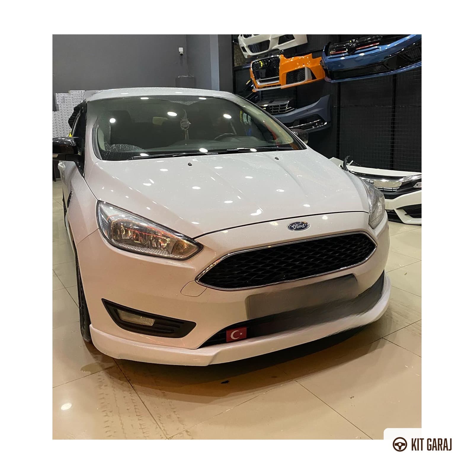 Ford Focus 2015-2018 Ön Ek (Plastik) Boyasız