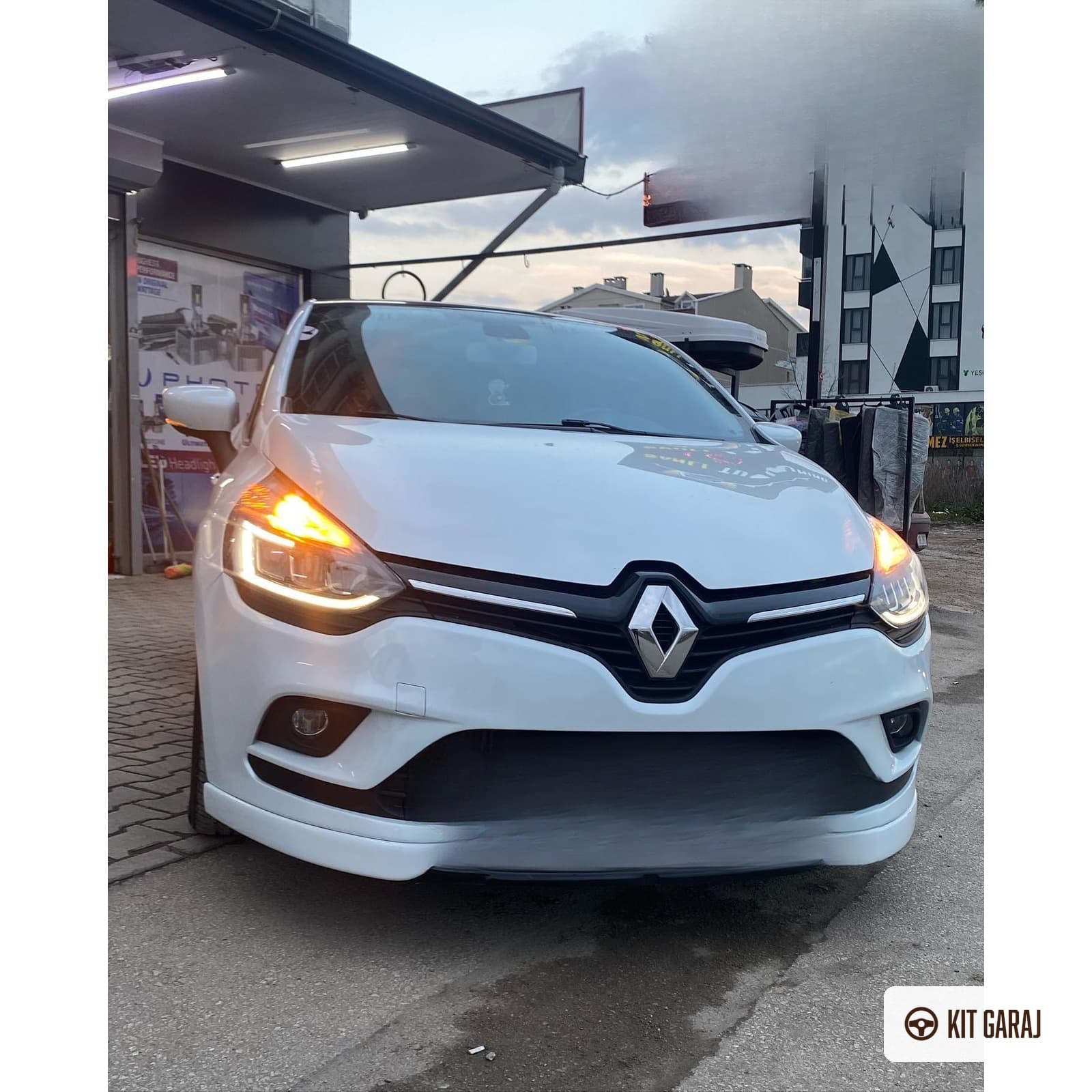 Renault Clio Makyajsız Ön Ek 2 Parça (Plastik) Boyasız (7/8)