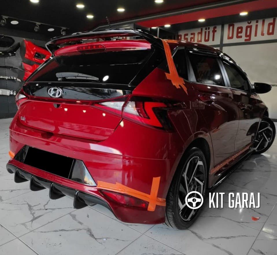 Hyundai i20 2019+ Arka Ek (Plastik) Boyasız (3/4)