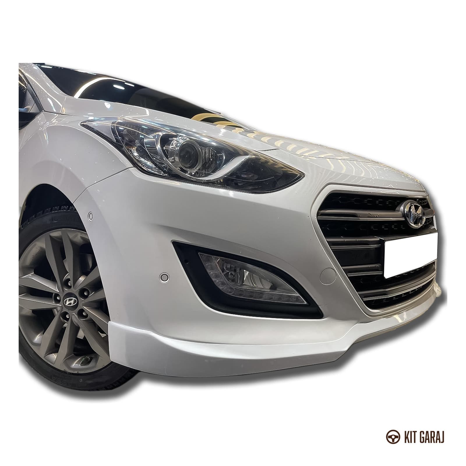 Hyundai i30 Ön Ek (Plastik) Boyasız (3/4)