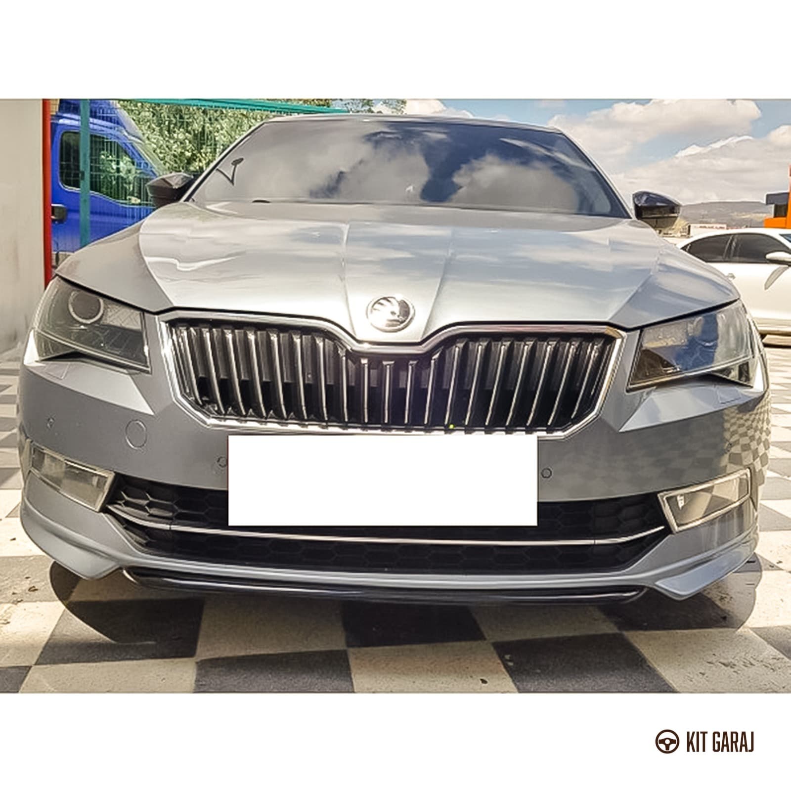 Skoda Superb 2018+ Ön Ek (Plastik) Boyasız (5/5)