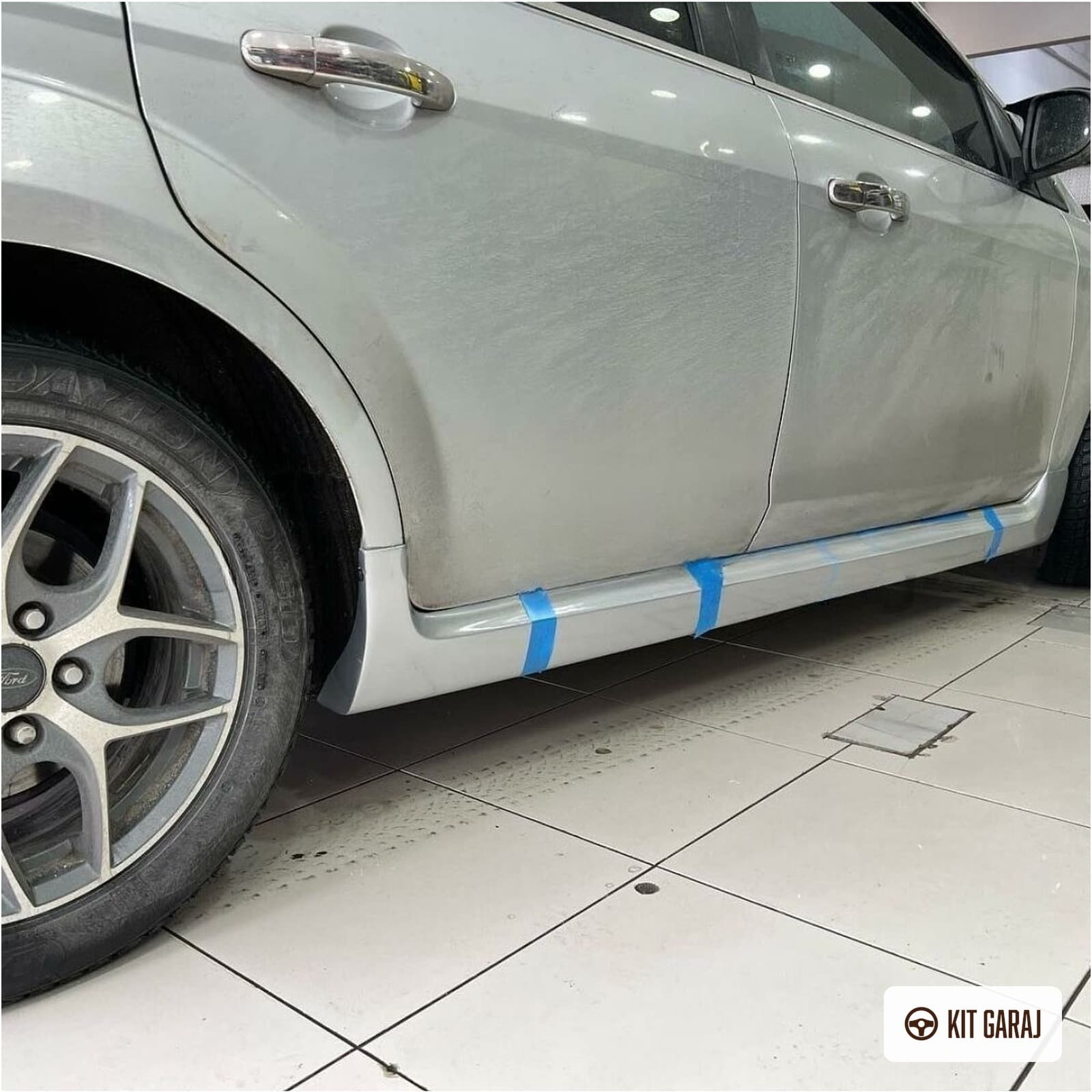 Ford Focus 2.5 Sedan Body Kit Seti Plastik (3/5)