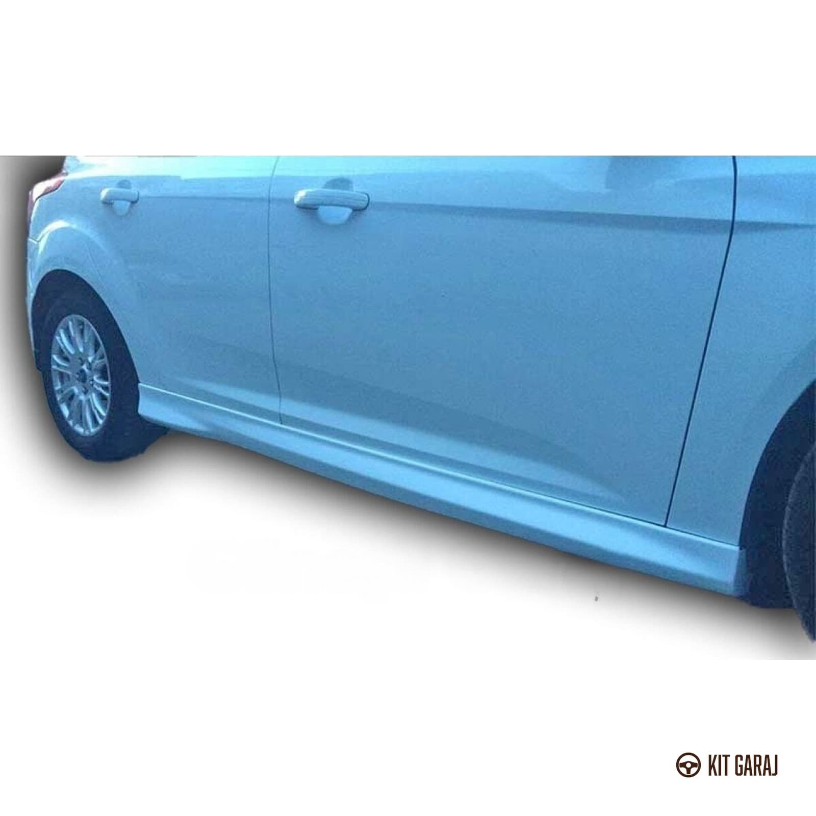 Ford Focus Makyajsız HB Body Kit (Plastik) Boyasız (2/7)