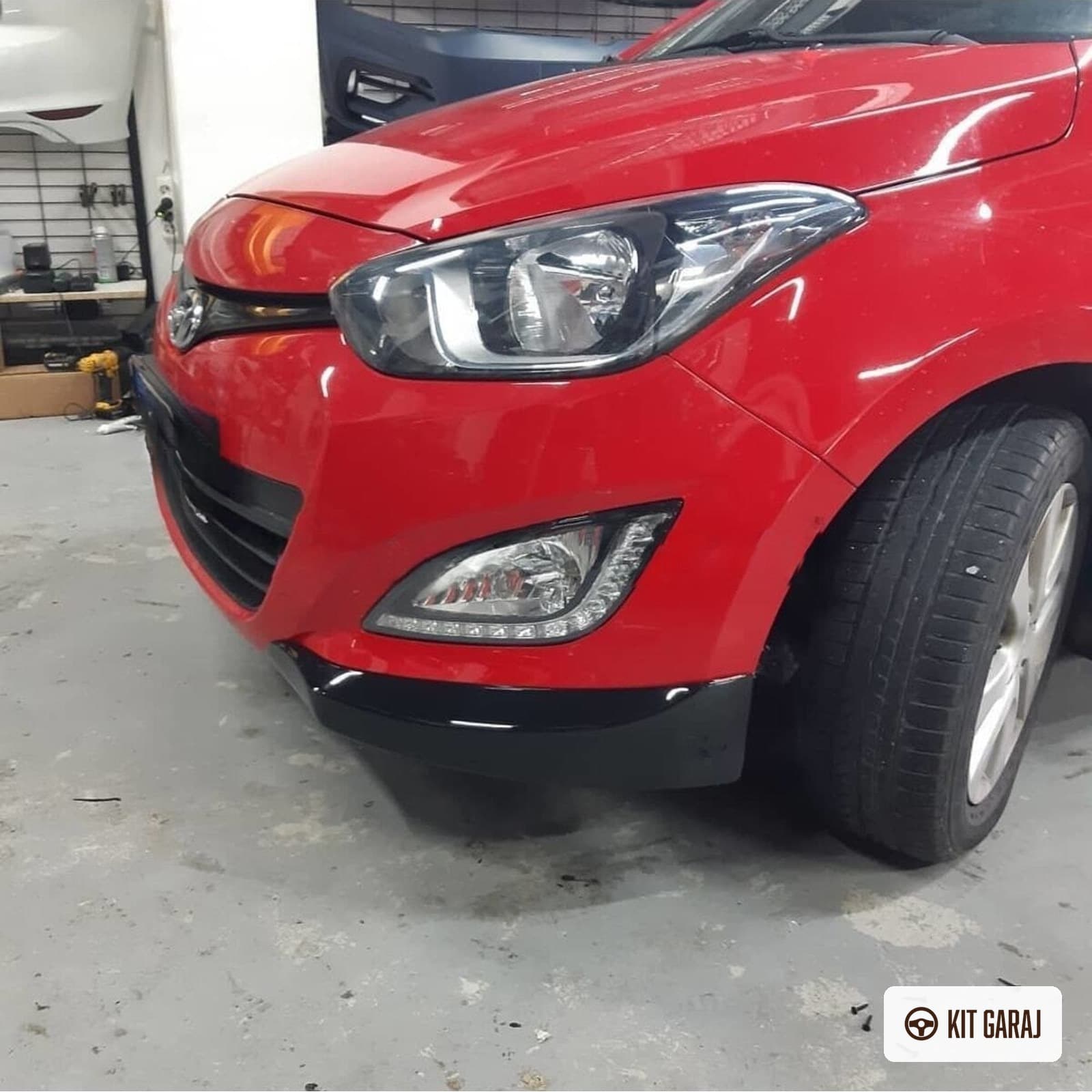 Hyundai i20 2009-2013 Body Kit (Plastik) Boyasız (6/6)