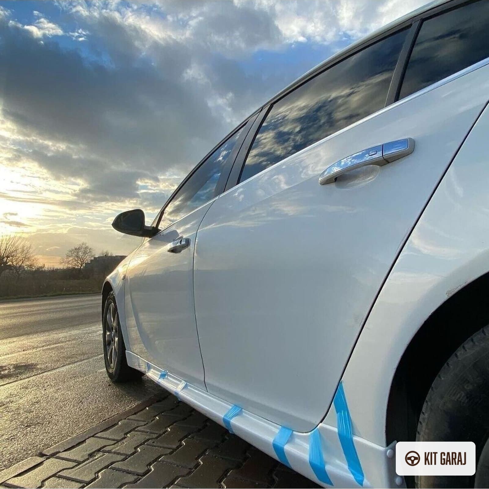 Opel Insignia Makyajlı Body Kit (Plastik) Boyasız (2/6)