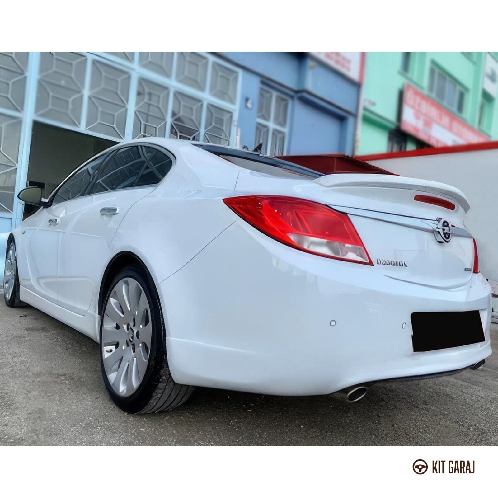 Opel Insignia Makyajsız 2008-2013 Body Kit (Plastik) Boyasız (5/6)