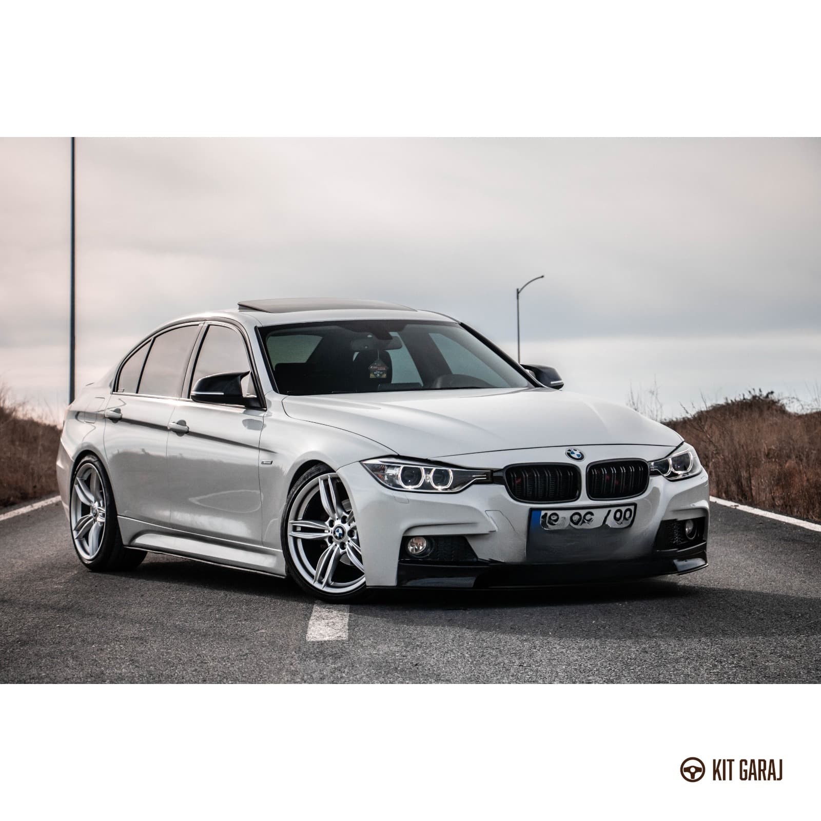 BMW F30 M-Tech Piano Black Ön Lip (Plastik) Boyalı (3/8)