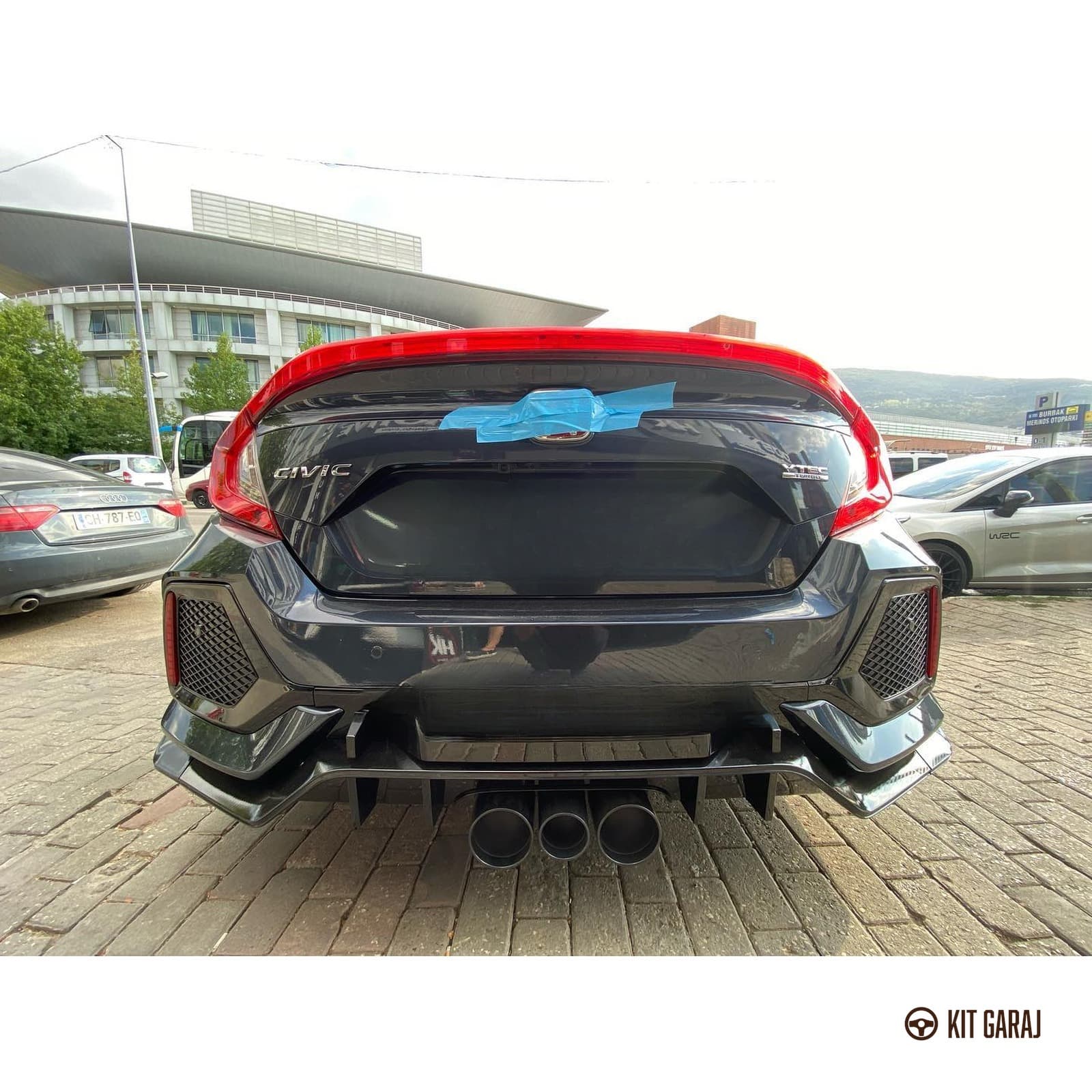 Honda Civic FC5 2016-2021 Piano Black 6 Parça Arka Flap (Plastik) Boyalı (3/8)