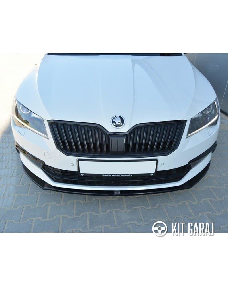 Skoda Superb 2015-2018 Makyajsız B8 Parlak Siyah Ön Lip (Plastik) Boyalı (3/6)