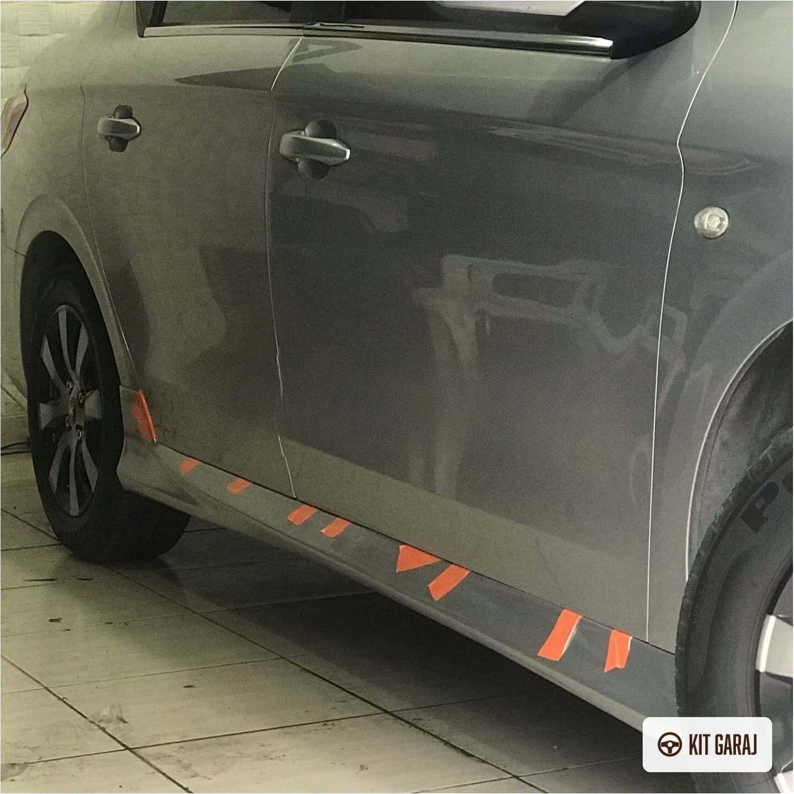Peugeot 301 Yan Marşpiyel (Çift) (Plastik) (3/4)