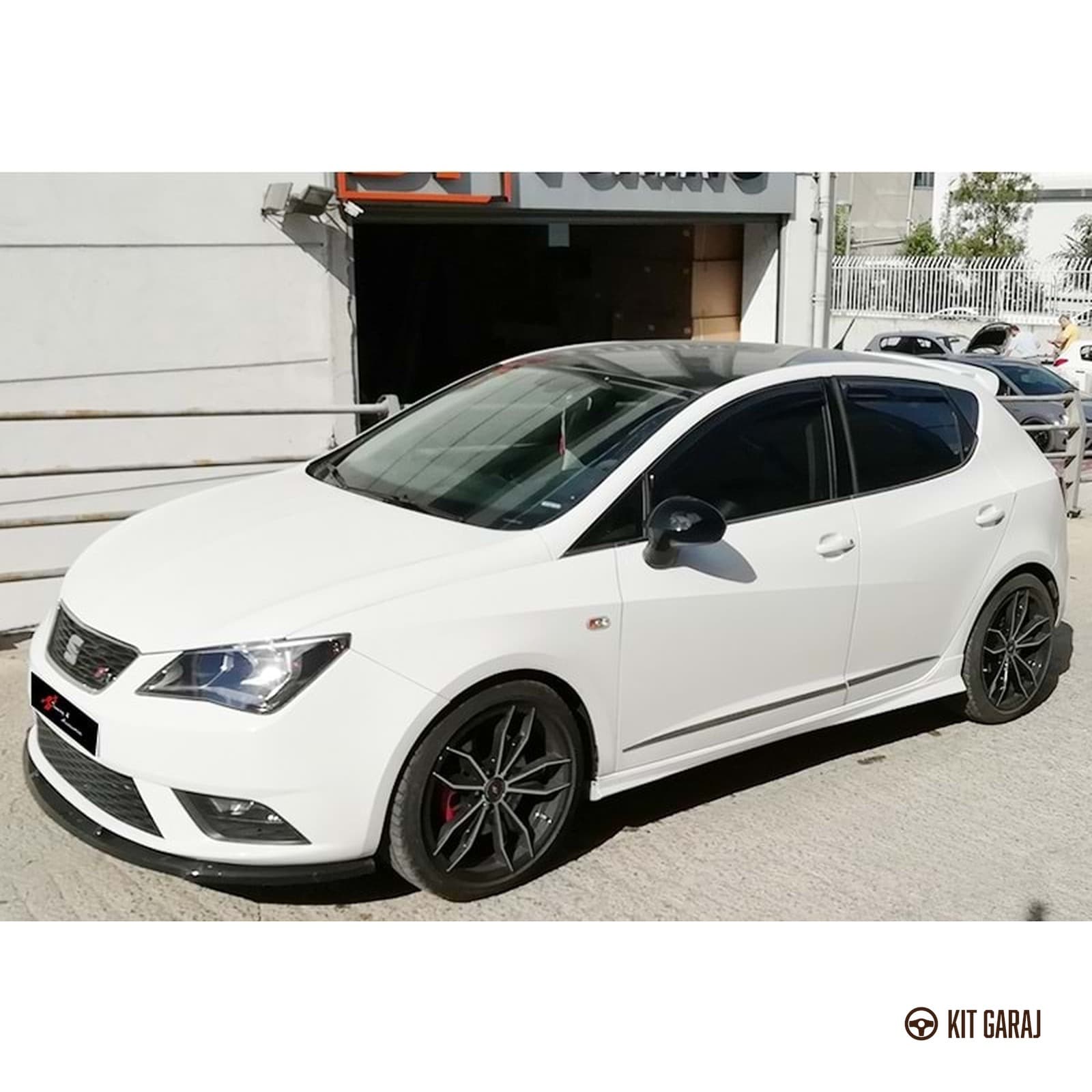 Seat Ibiza Yan Marşpiyel (Plastik) Boyasız (7/8)