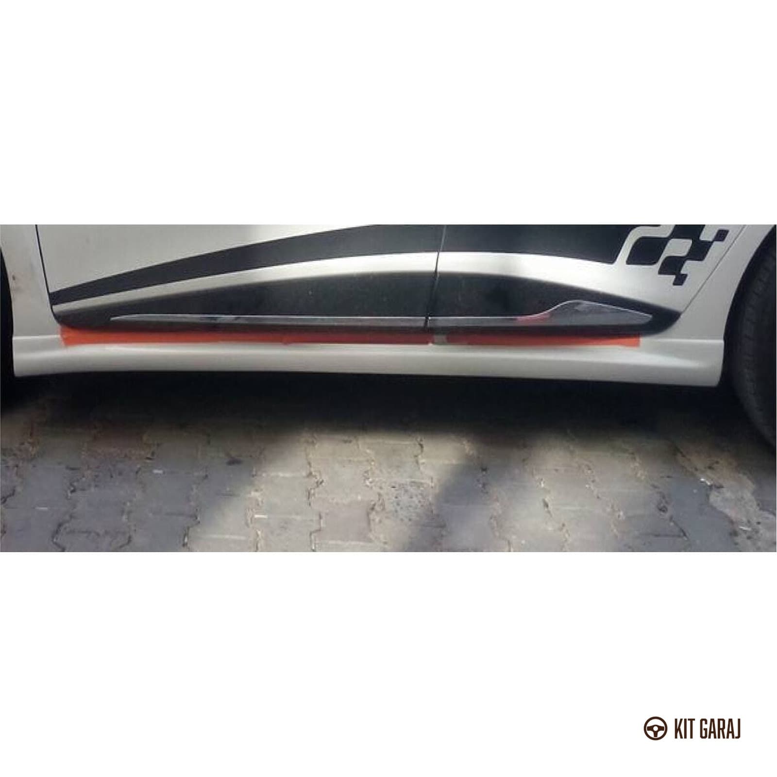 Ford Fiesta Yan Marşpiyel (Plastik) Boyasız