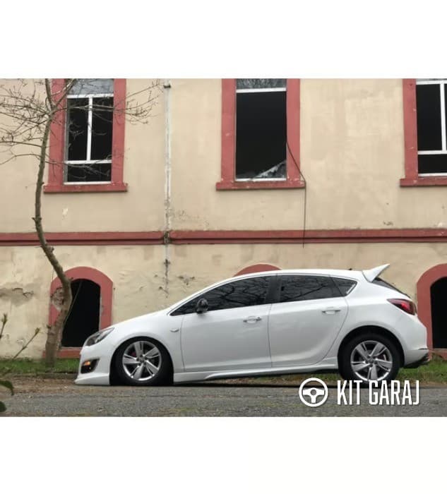 Opel Astra J OPC Yan Marşpiyel (Plastik) Boyasız