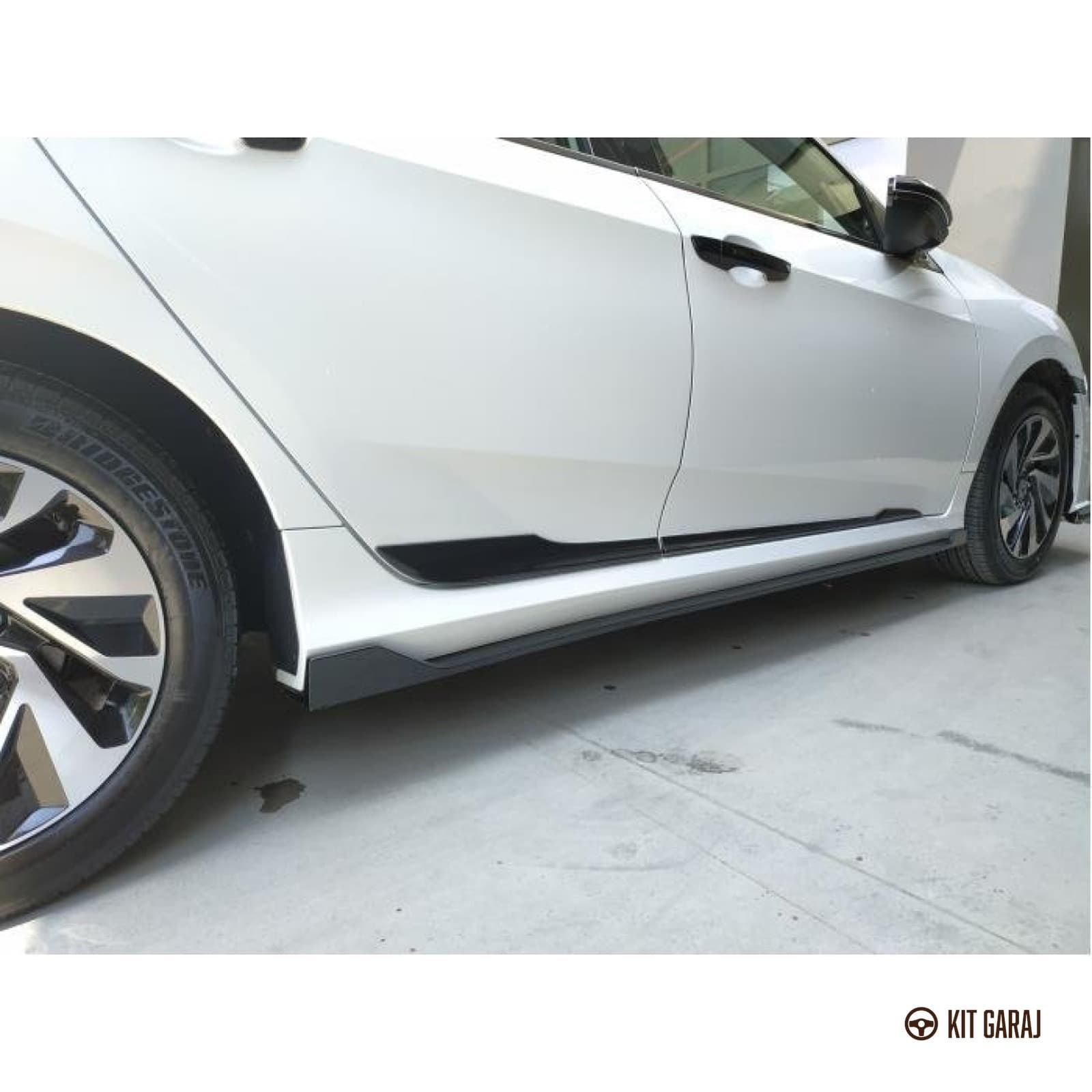 Honda Civic FC5 2016-2021 Piano Black Yan Marşpiyel (Plastik) Boyalı (7/8)