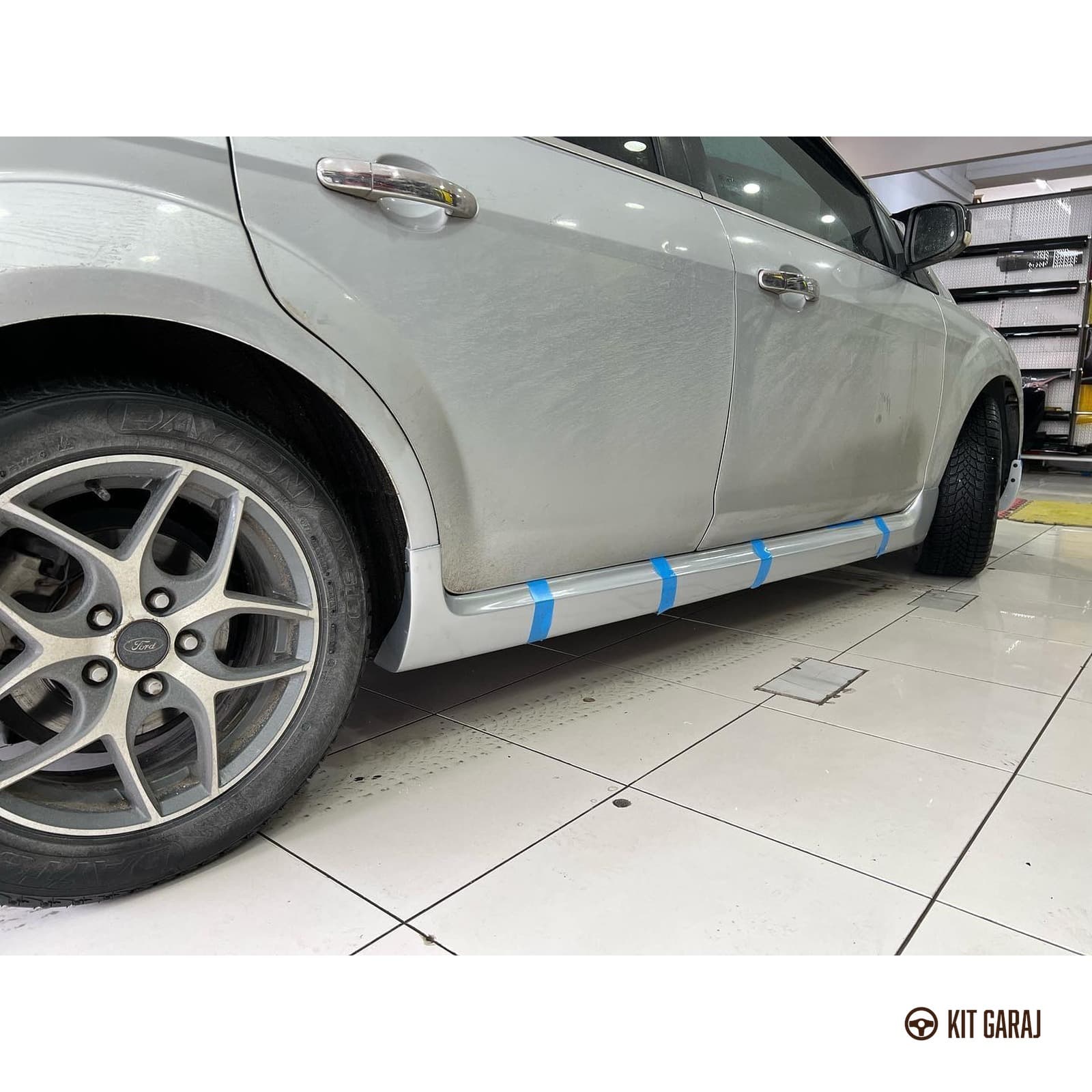 Ford Focus 2-2.5 Yan Marşpiyel (Plastik) Boyasız (3/4)