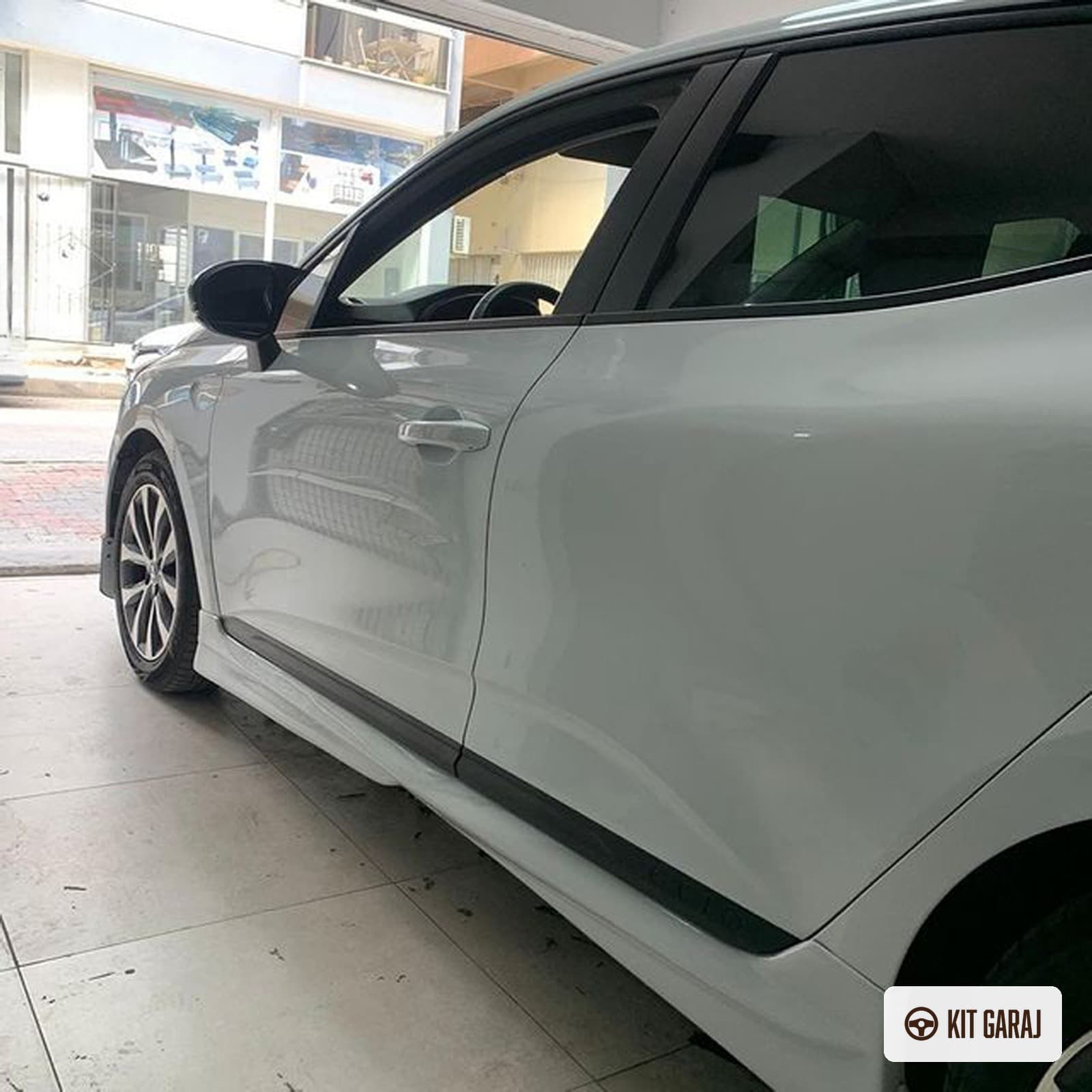 Renault Clio 5 Yan Marşpiyel (Çift) (Plastik) (5/5)