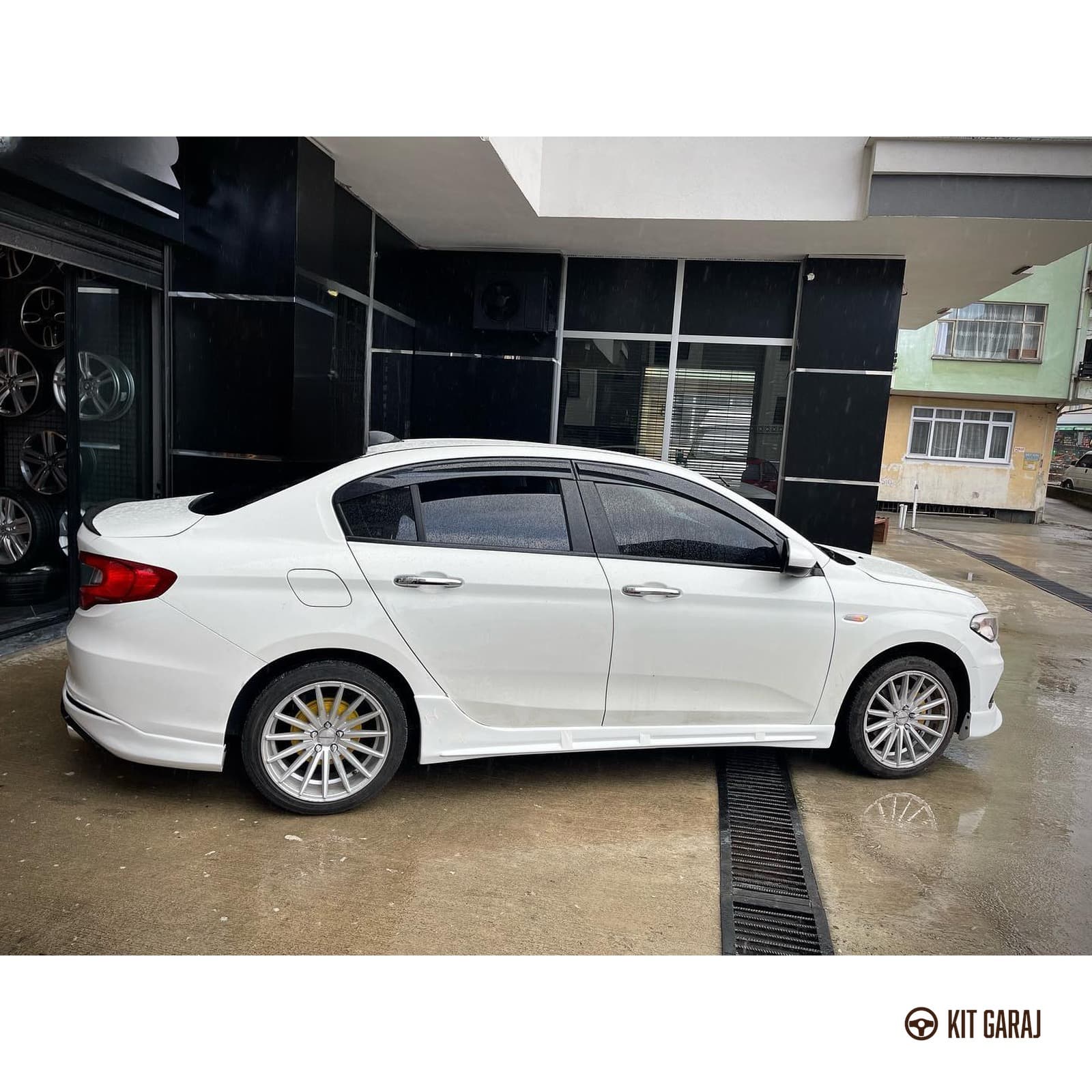 Fiat Egea Yan Marşpiyel (Plastik) Boyasız (3/3)