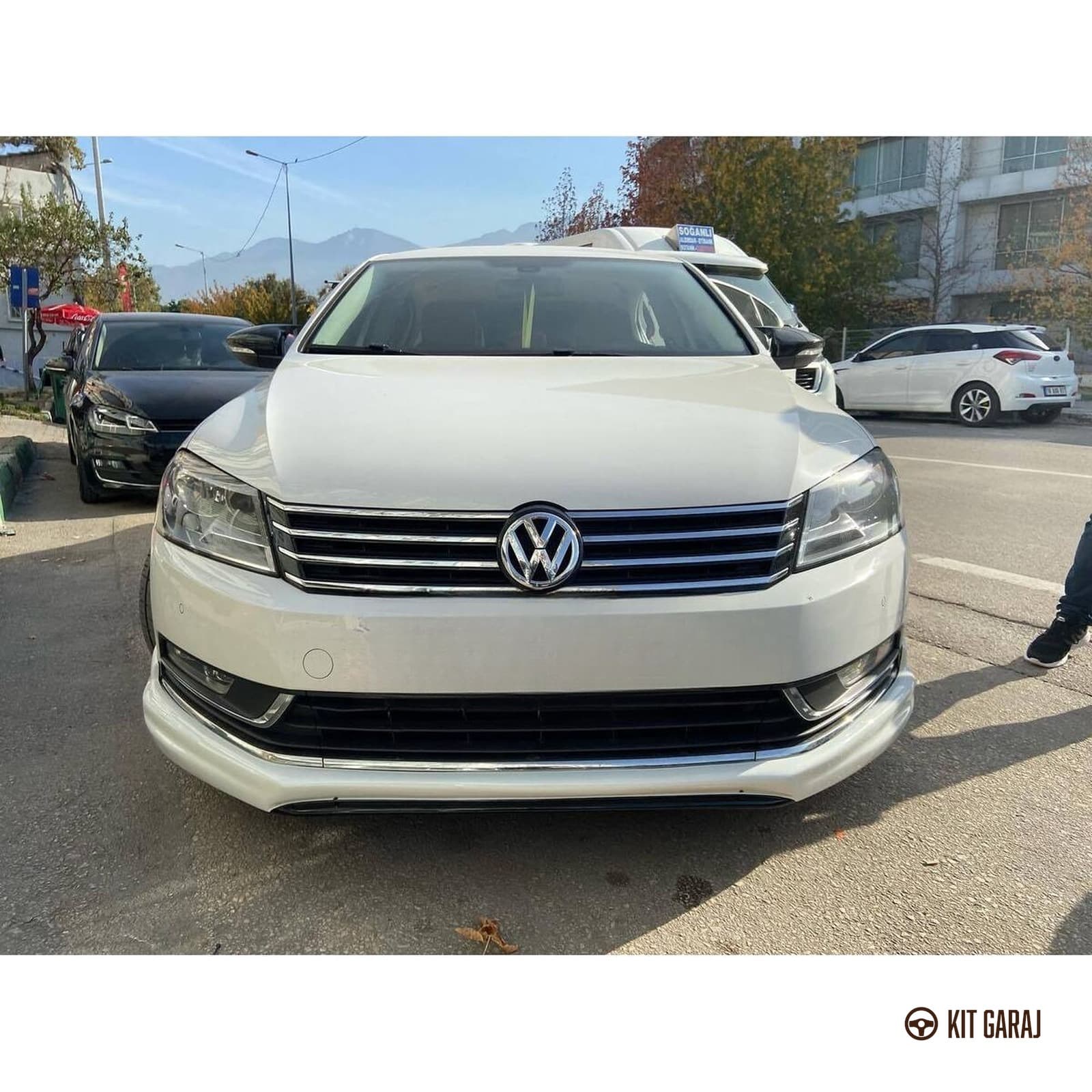 Volkswagen Passat B7 Body Kit (Plastik) Boyasız