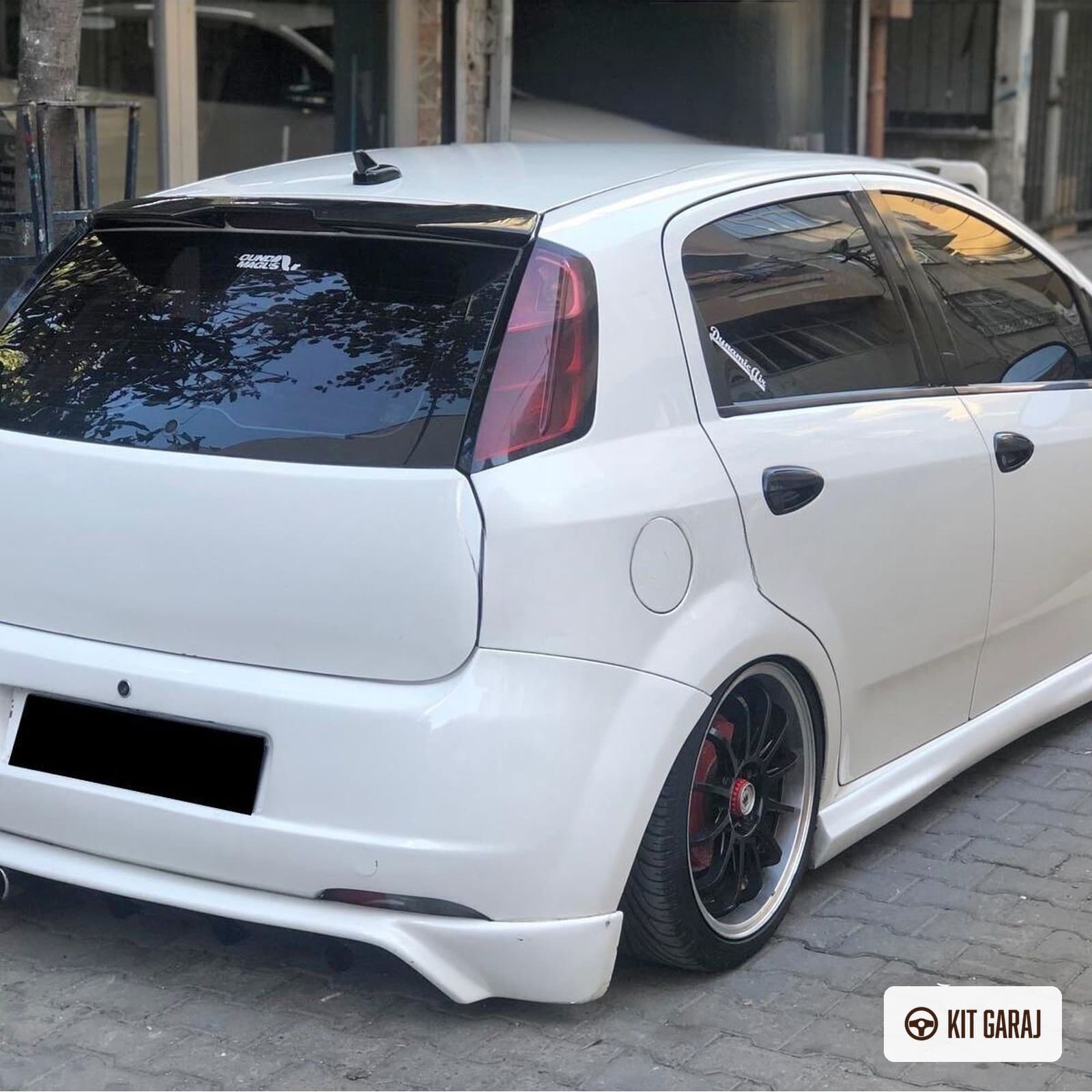 Fiat Punto Grande Body Kit Seti Plastik Boyasız (6/6)
