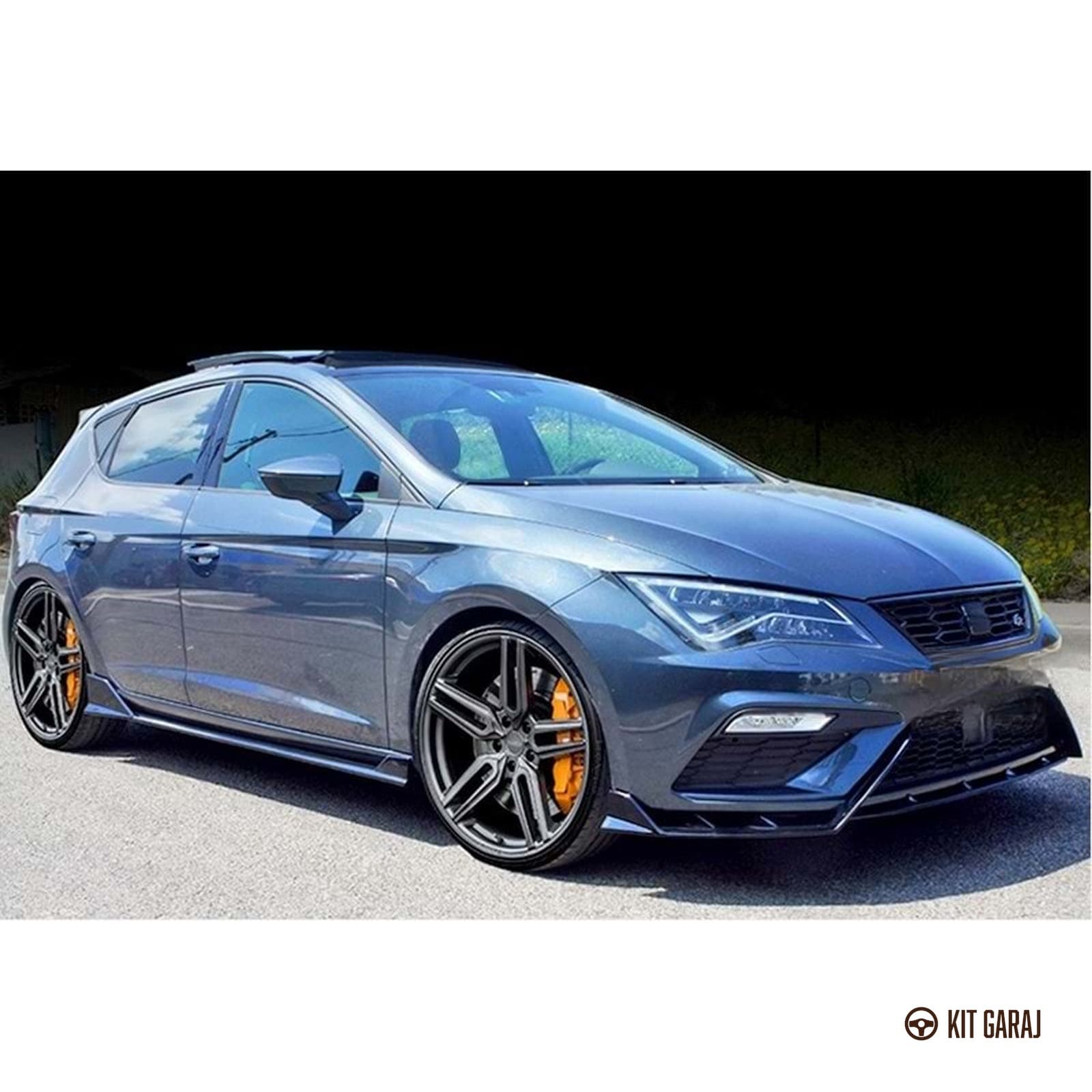 Seat Leon Mk3.5 2017-2022 Piano Black Ön Lip (Plastik) Boyalı