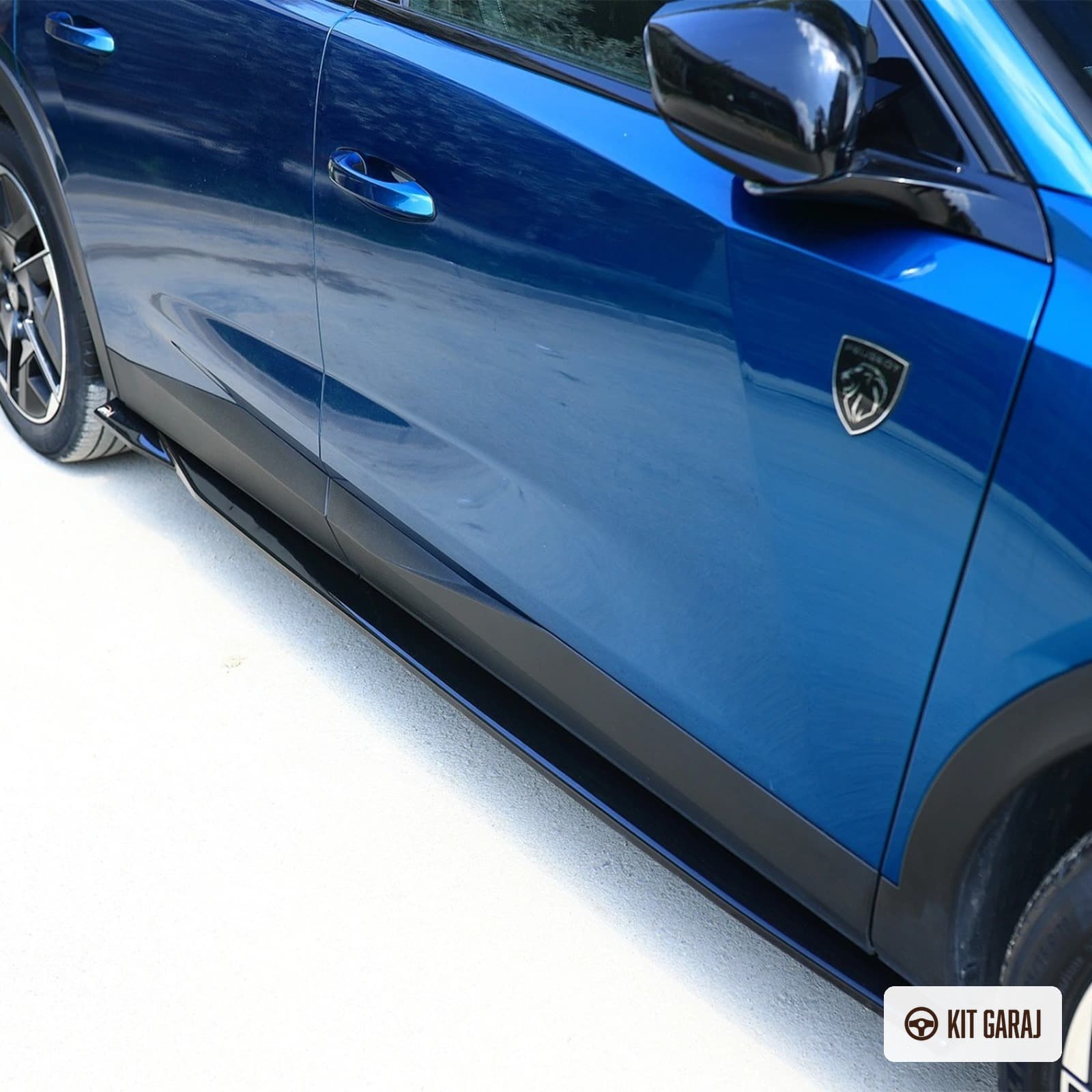 Peugeot 408 Parlak Siyah Yan Marşpiyel (Plastik) Boyalı (3/5)