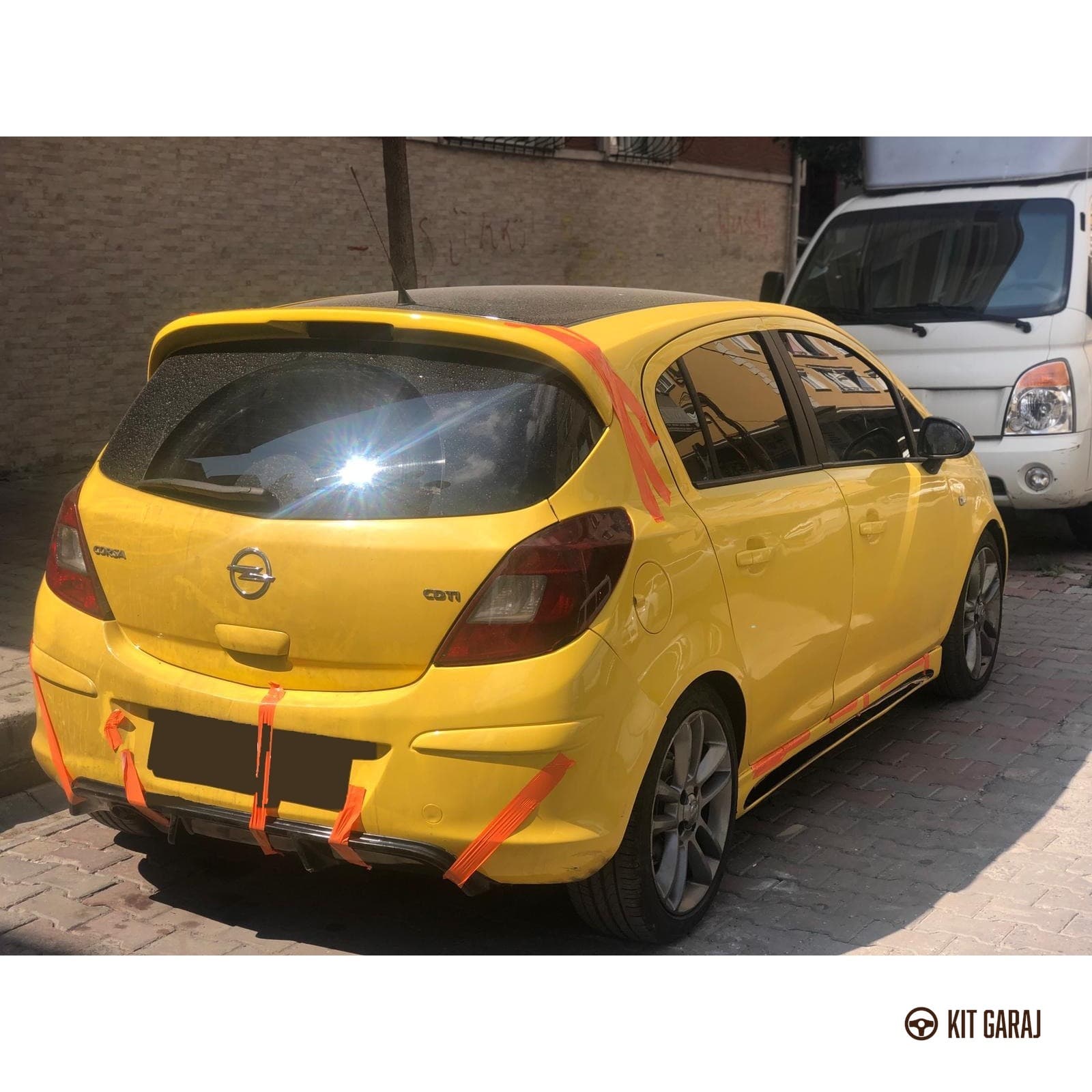 Opel Corsa D Kapalı Piano Black Difüzör (Plastik) Boyalı