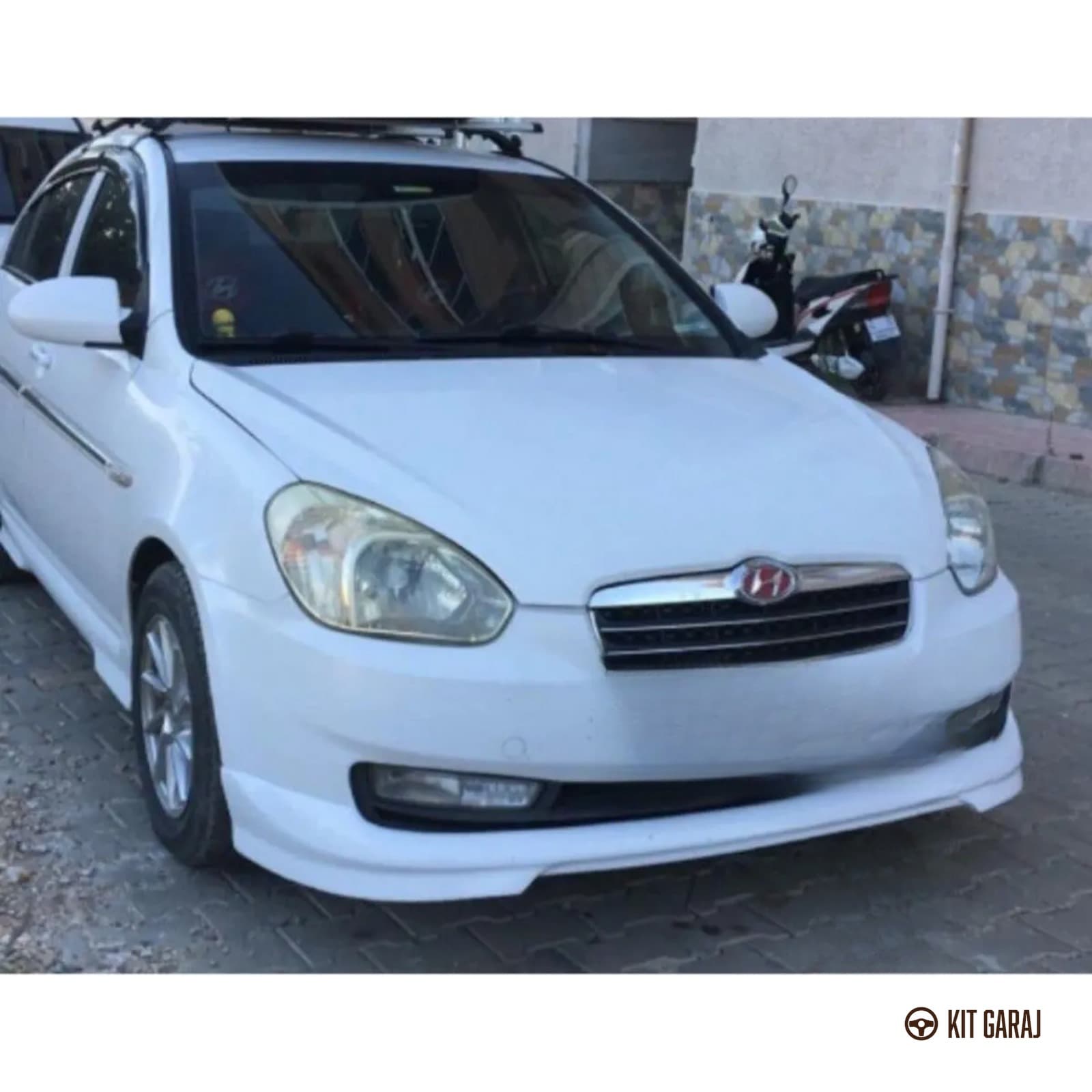 Hyundai Accent Custom Ön Ek (Plastik) Boyasız