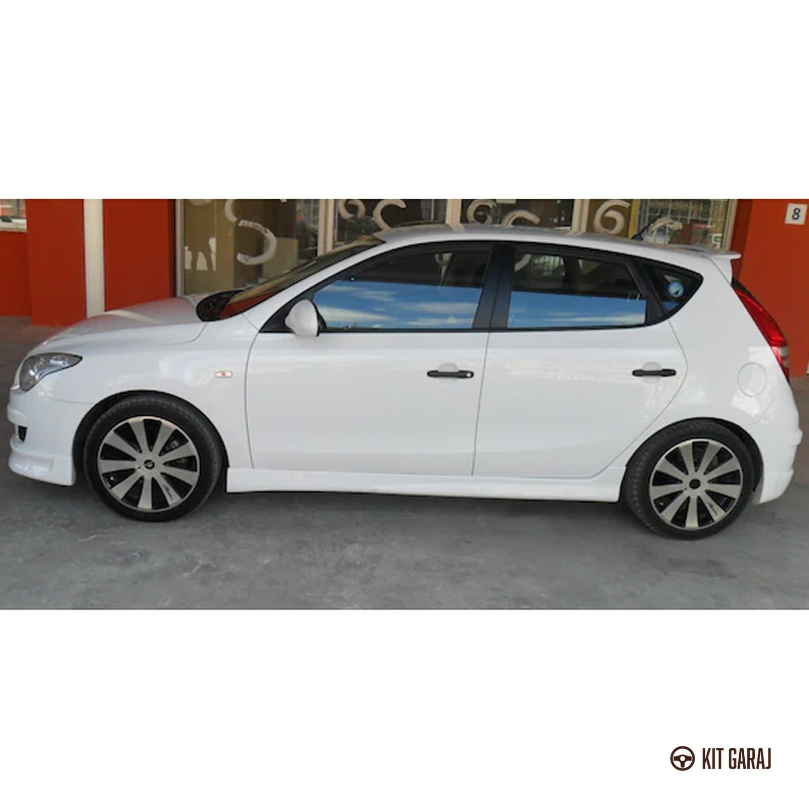 Hyundai i30 2006-2012 Marşpiyel (Plastik) Boyasız