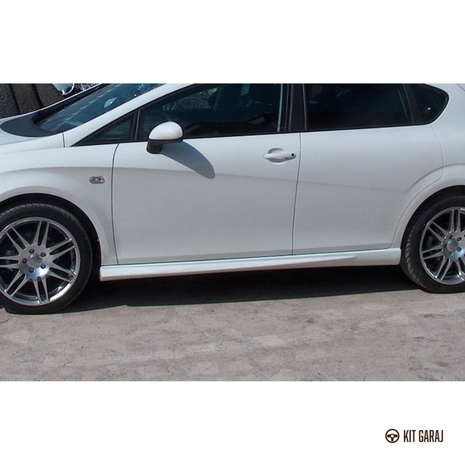 Seat Leon Mk2 Yan Marşpiyel (Plastik) Boyasız