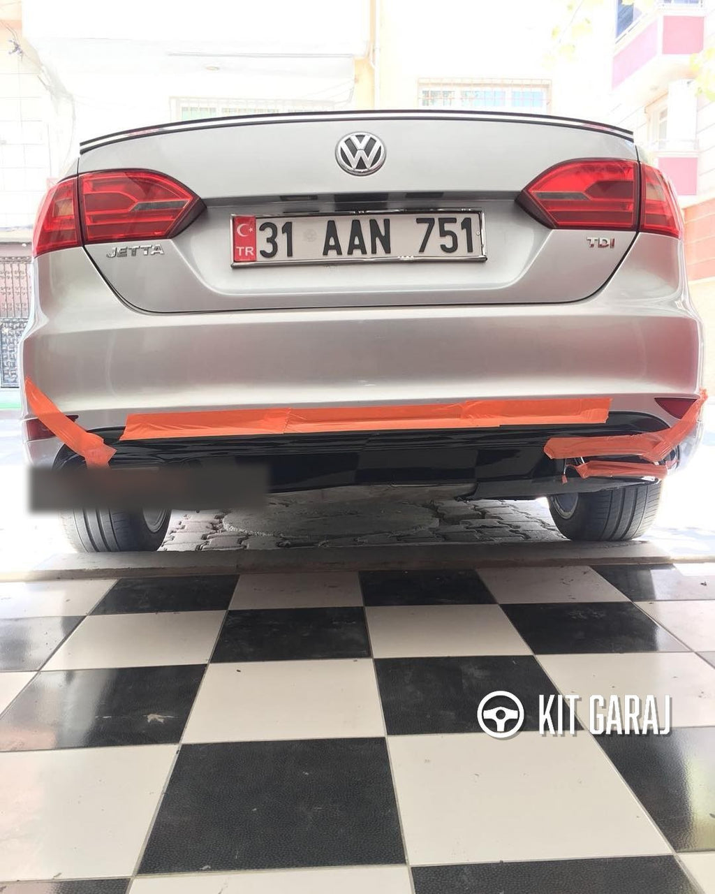 Volkswagen Jetta Makyajsız Egzoz Görünüm Difüzör (Plastik)