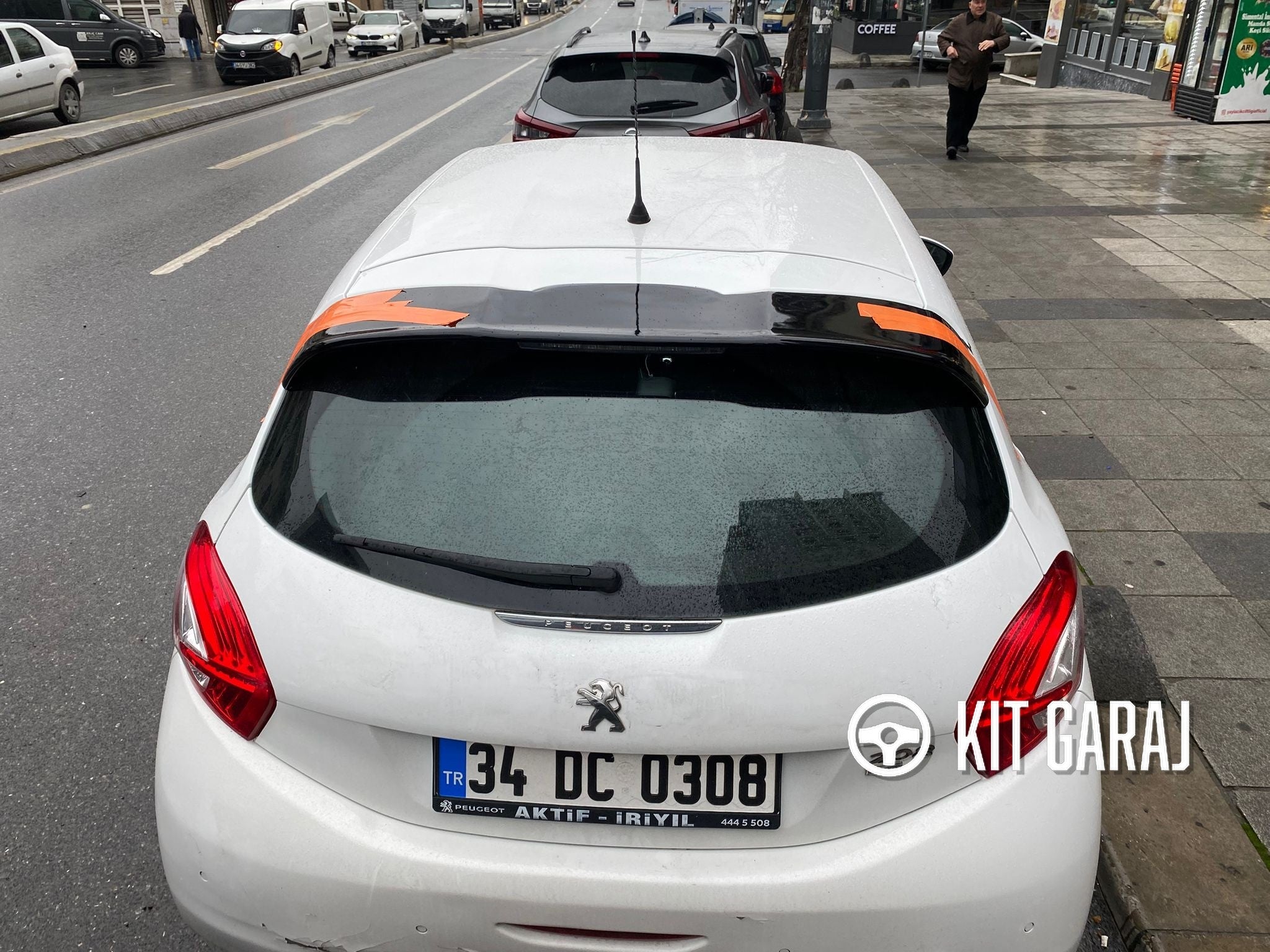 Peugeot 208 Spoiler Kapağı