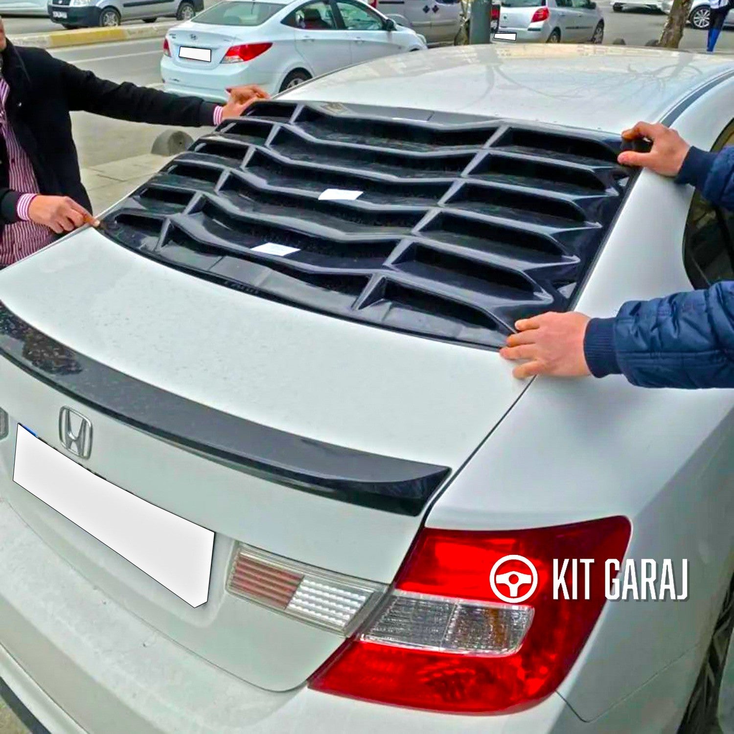 Honda Civic Fb7 2012-2016 Parlak Siyah Plastik Arka Cam Vizörü