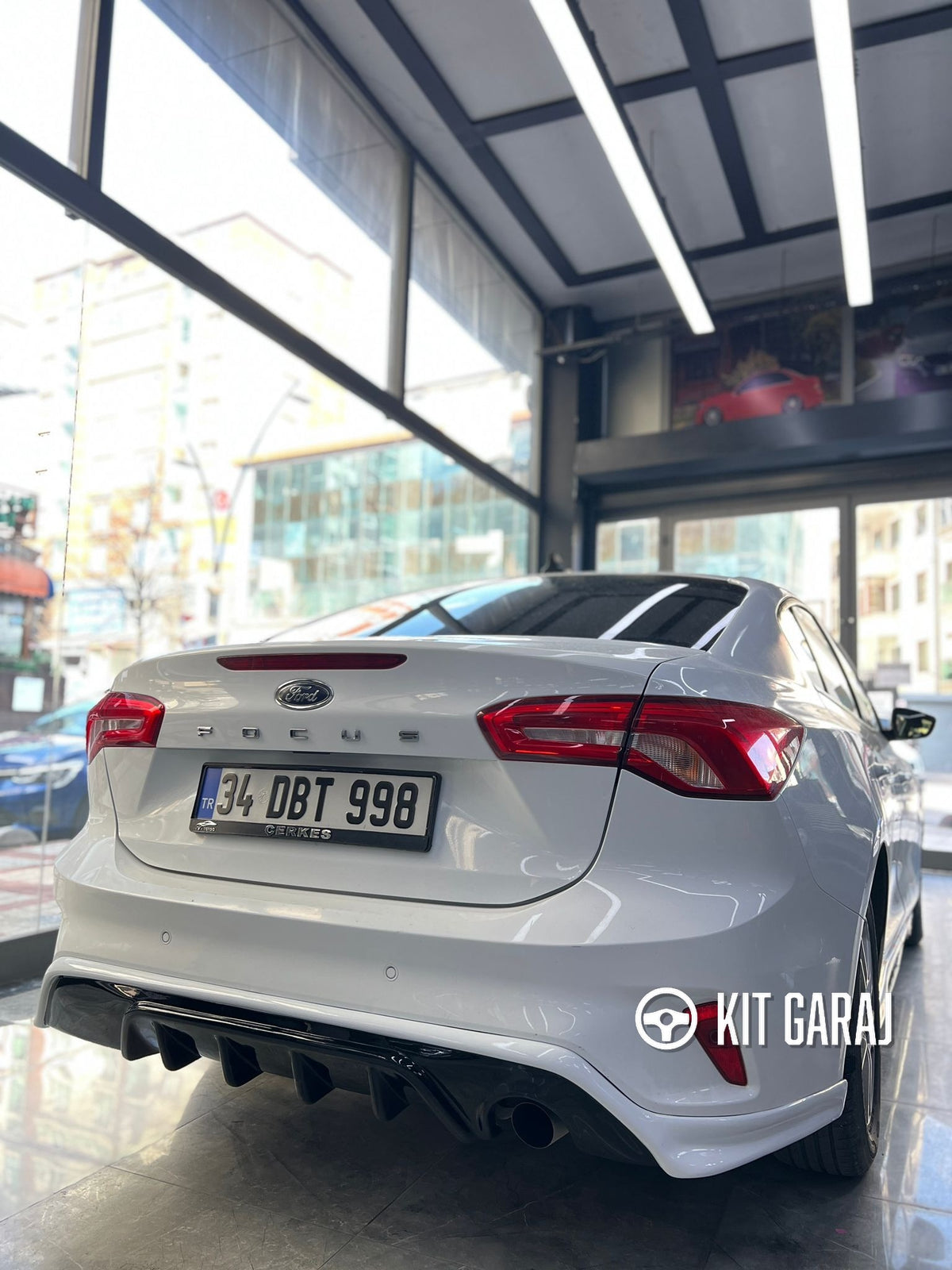 Ford Focus 4 Sedan Arka Ek Seti
